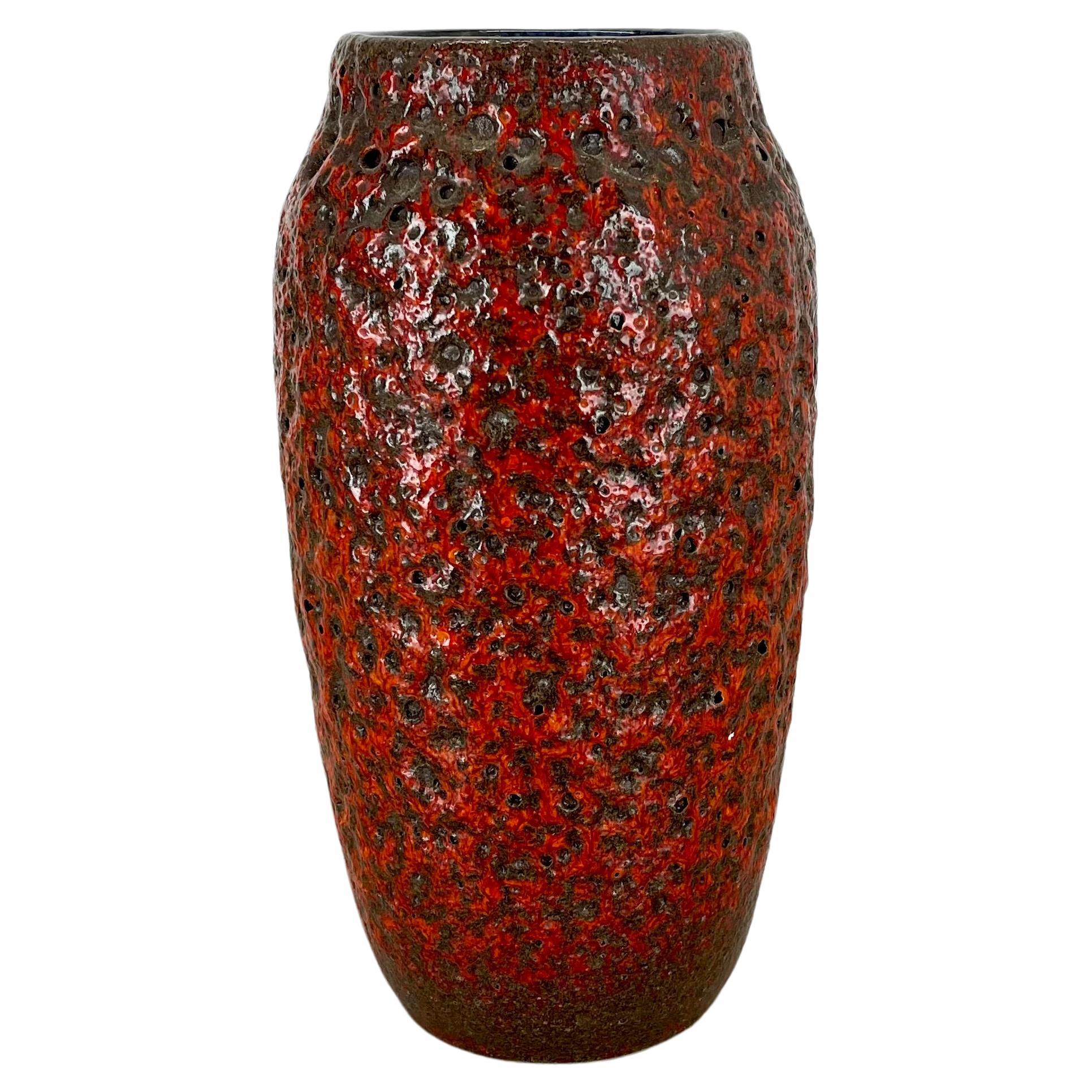 Superfarbene rote zerklüftete Fat Lava Mehrfarbige Vase Scheurich, Deutschland WGP, 1970er Jahre