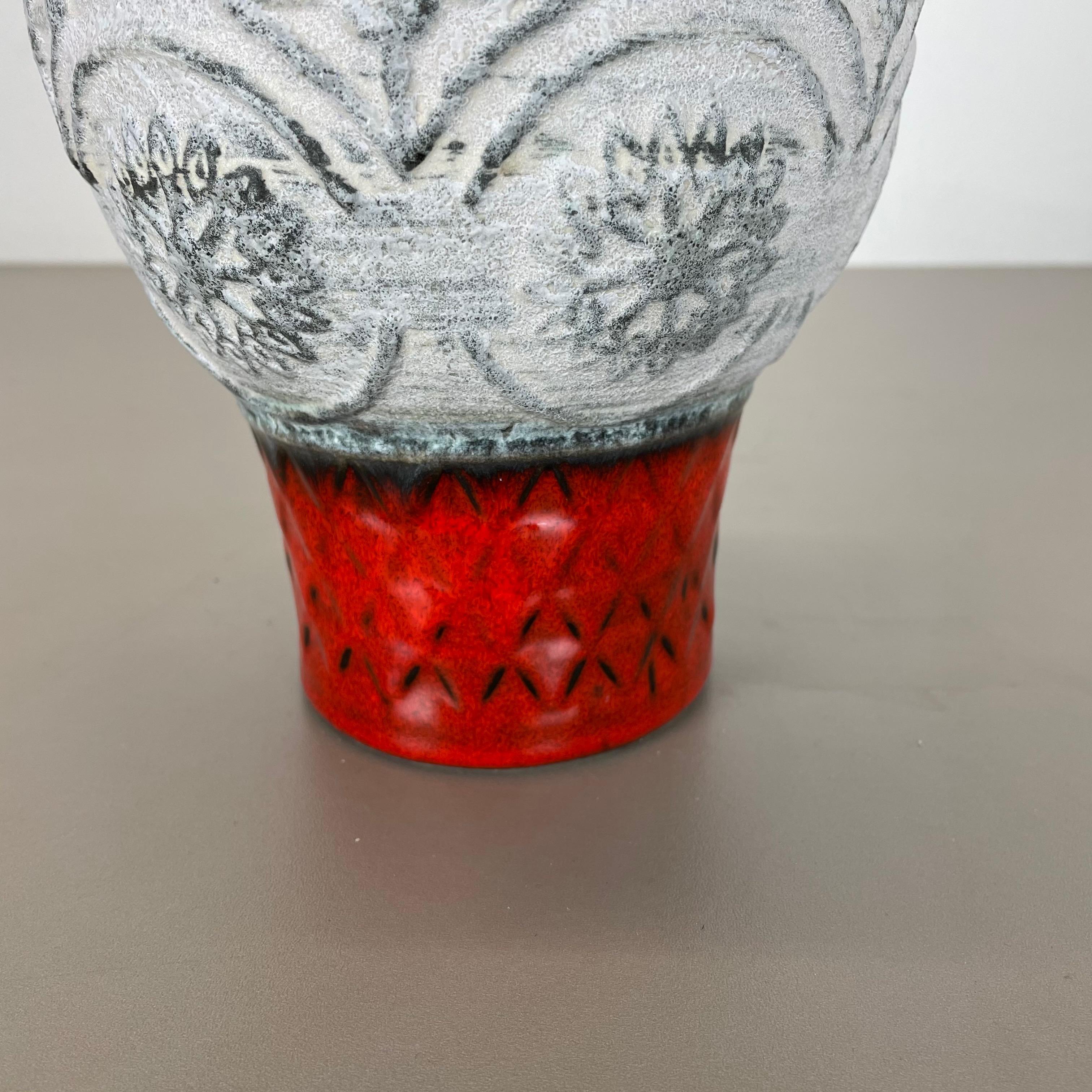 Hervorragende abstrakte Fat Lava-Keramikvase von Bay Ceramics, Deutschland, 1970er Jahre im Angebot 2