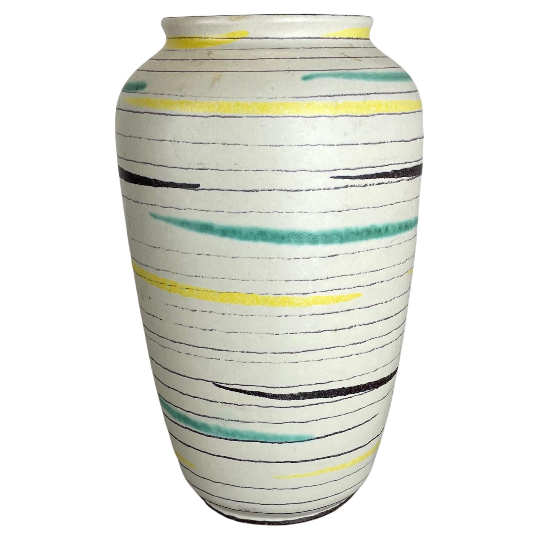 Superbe vase coloré en poterie de lave grasse « 575 25 » de Bay Ceramics, Allemagne, années 1950