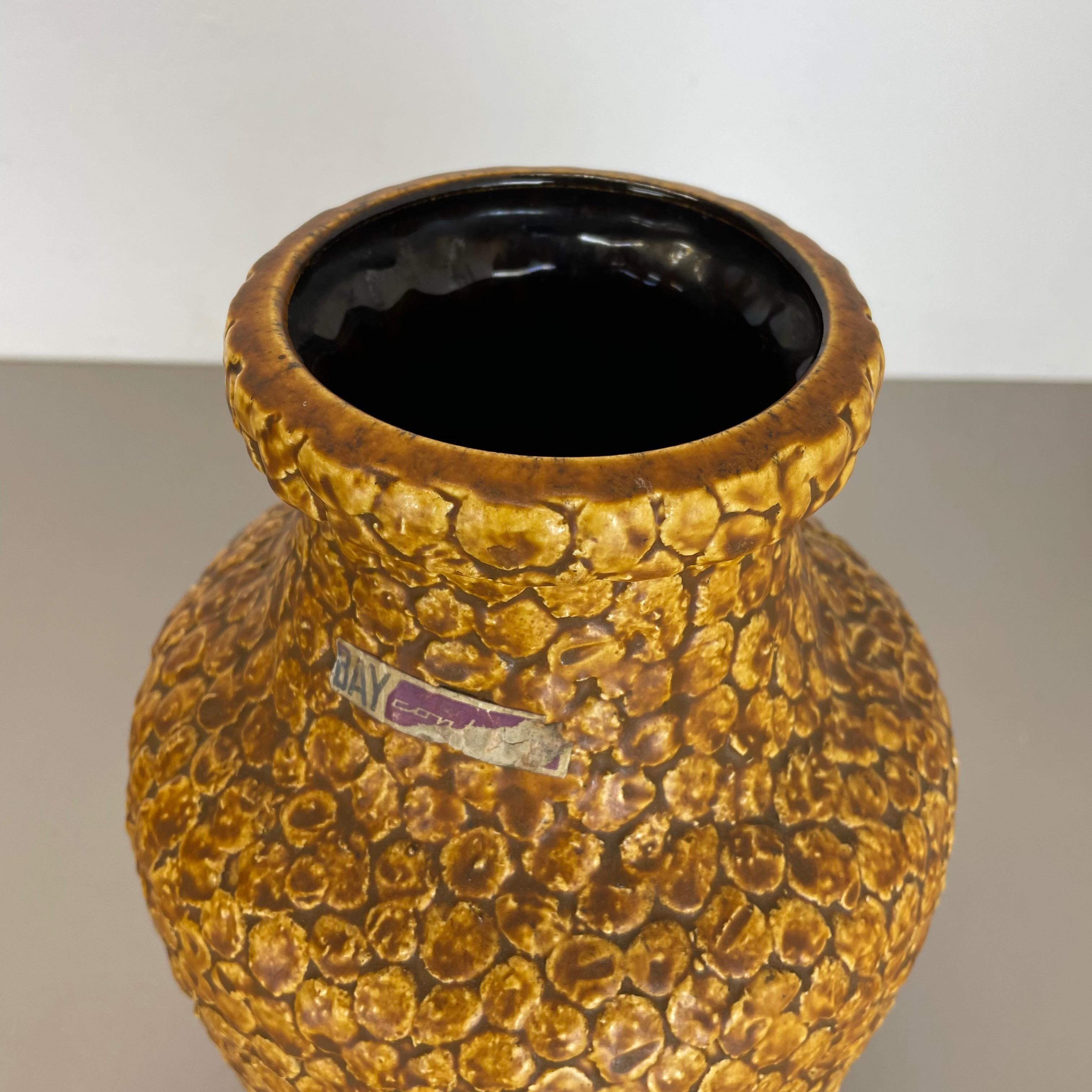 20ième siècle Superbe vase coloré en poterie de lave grasse «CONTURA » de Bay Ceramics, Allemagne, années 1950 en vente