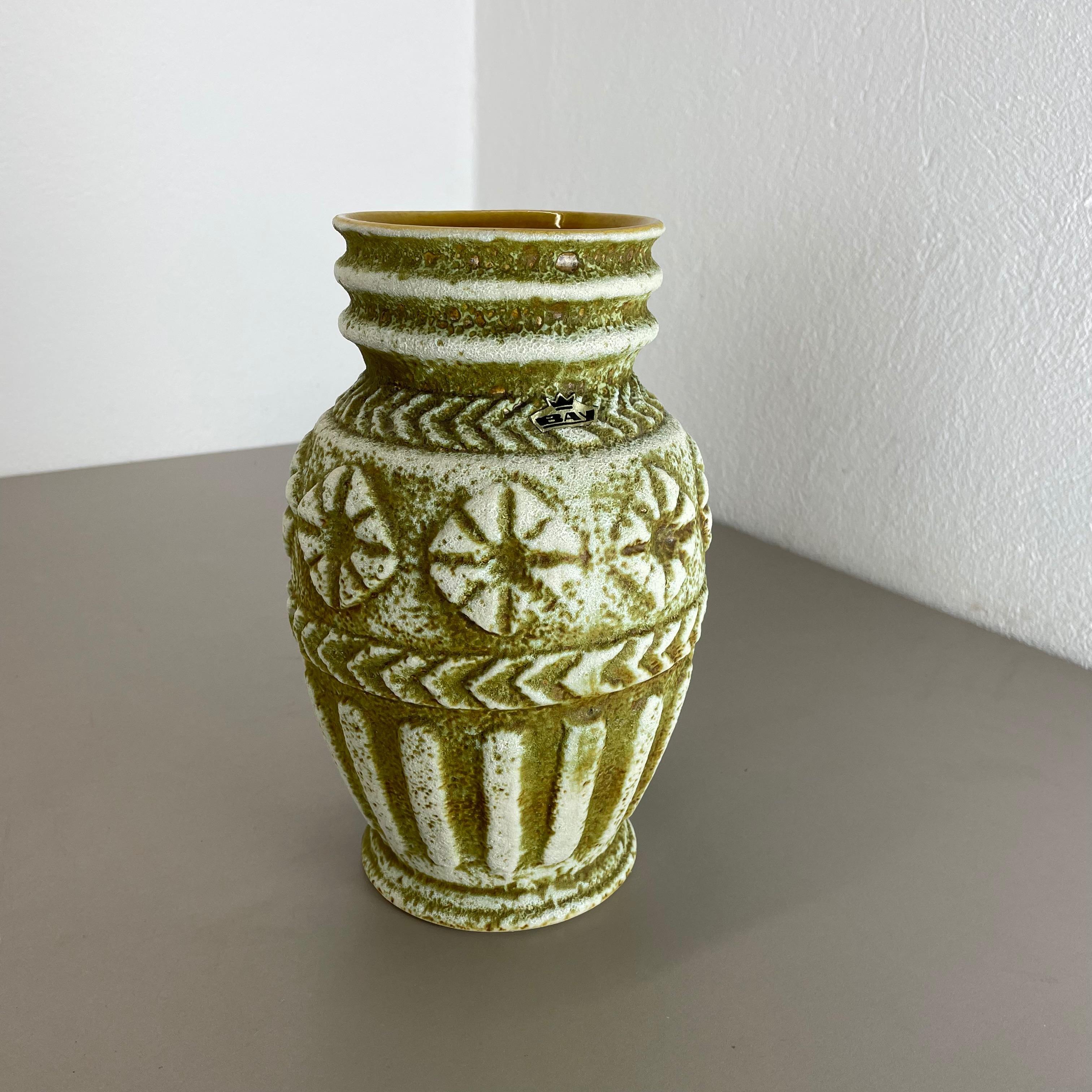 Mid-Century Modern Superbe vase coloré en poterie de lave grasse de Bay Ceramics, Allemagne, 1970 en vente