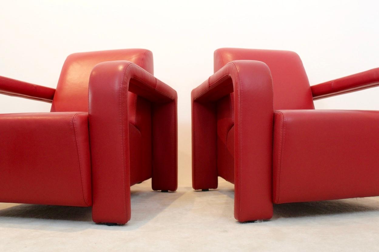 Italian Super Comfortable Pair of Marinelli Red Leather Armchairs, Italy