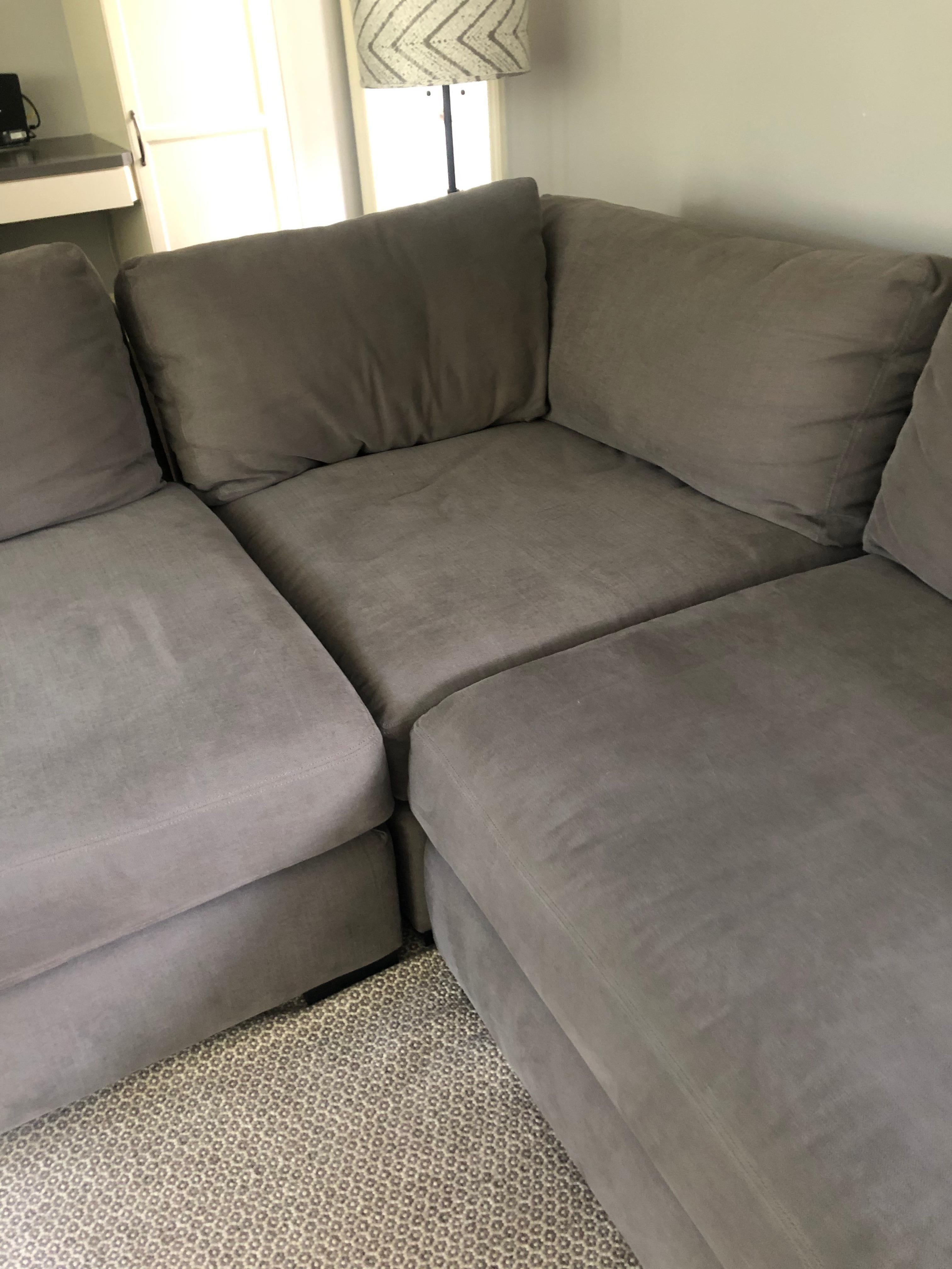Super Comfy Family Room Sectional Sofa 1