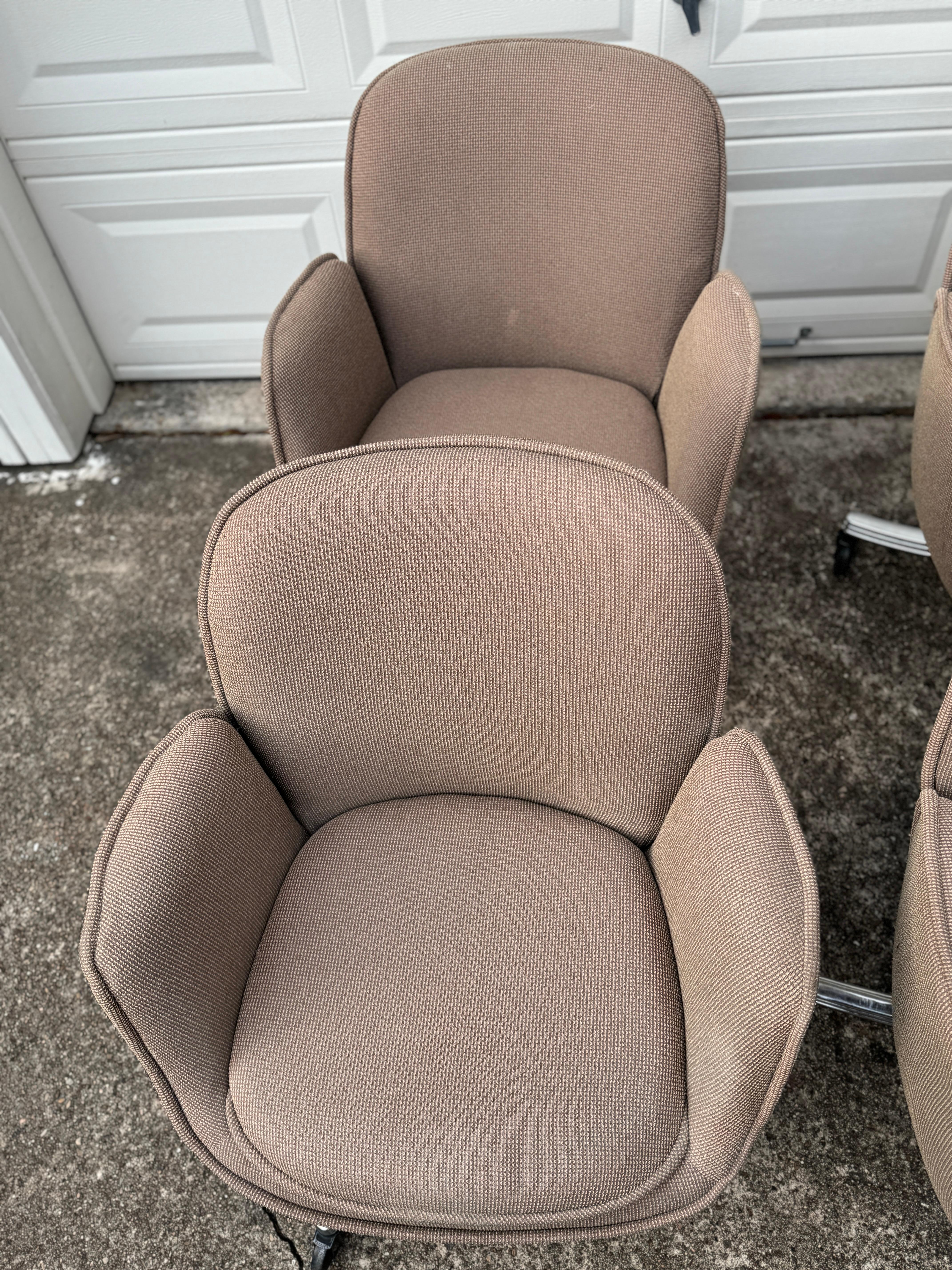 Super comfy set of 4 bucket office chairs by Faultess Doerner, circa 1970s For Sale 7