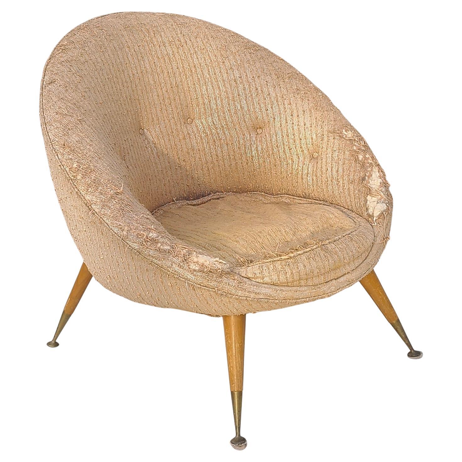 Pod Lounge Chair, entworfen von Forest Wilson für Futorian.

Für die Restaurierung.