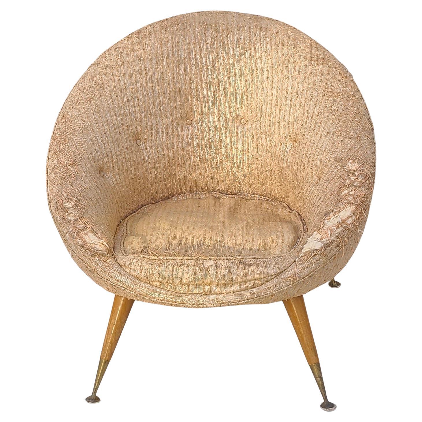 Supersüßer Pod-Stuhl von Forest Wilson für Futorian (Messing) im Angebot