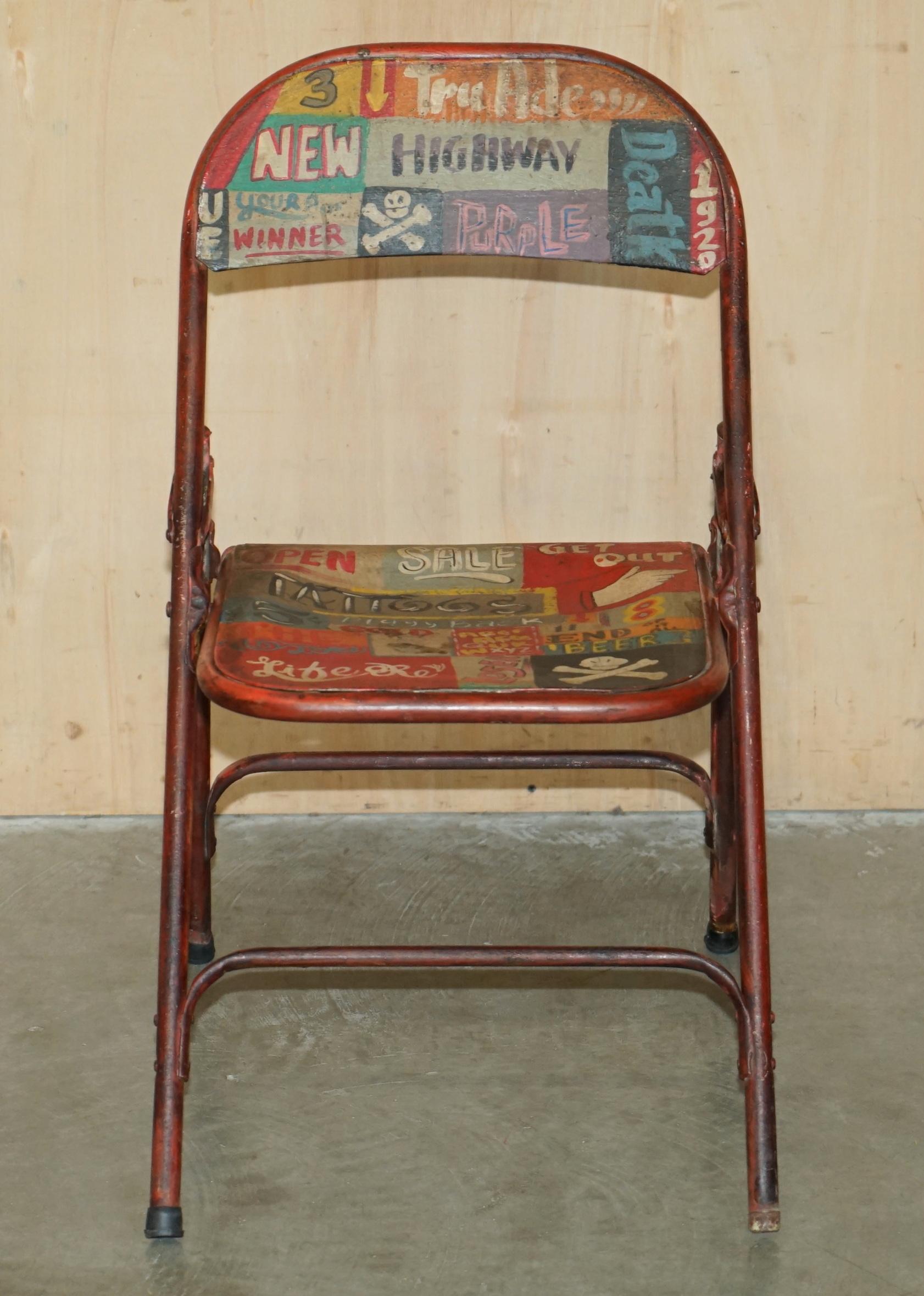 SUPER DEKORATIVES Pärchen VINTAGE INDUSTRIAL PATROLIANA AMERICAN FOLDING CHAIRs (Industriell) im Angebot