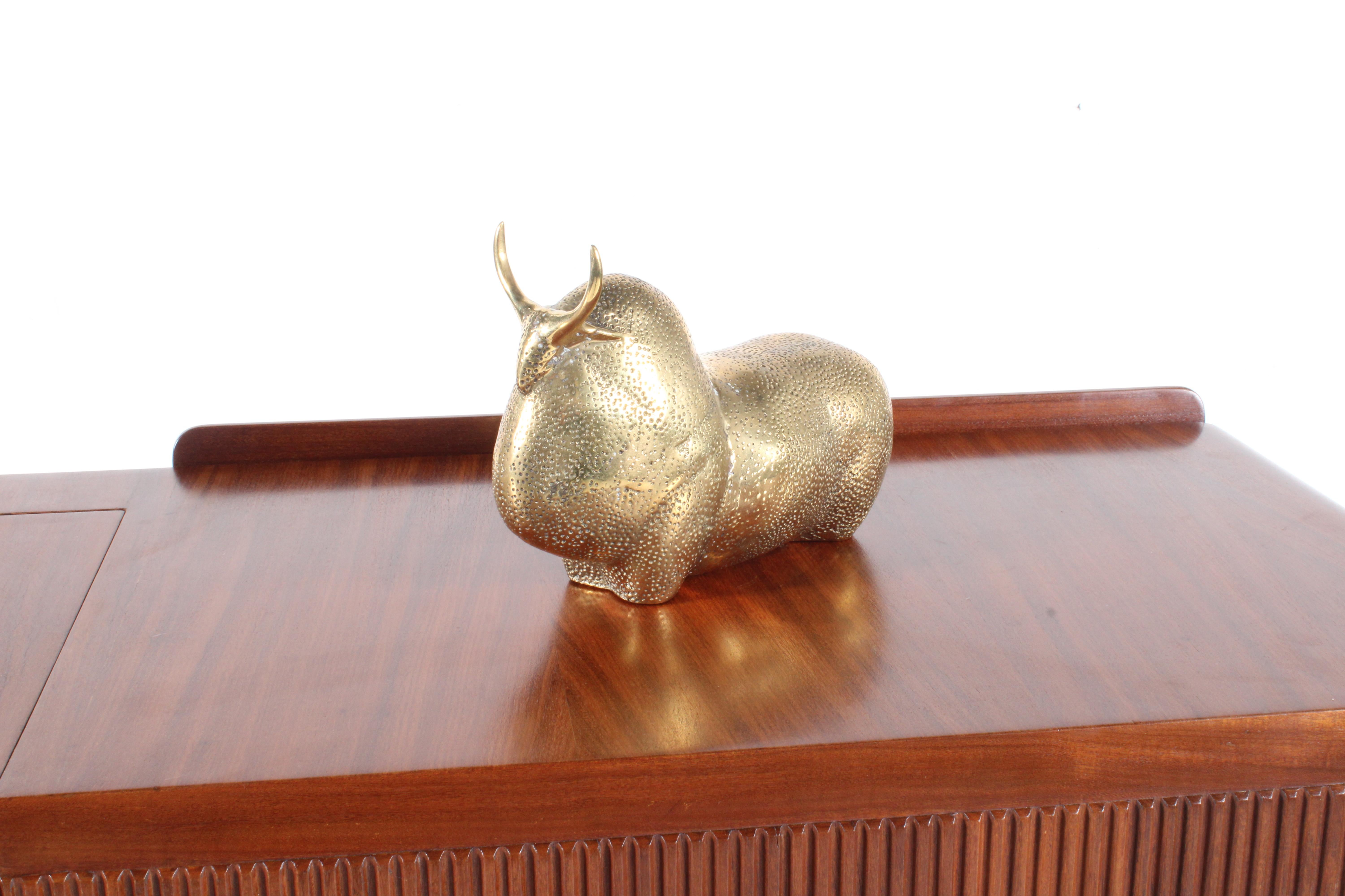 Super decorative vintage brass sculpture in the form of a bull * Free Delivery For Sale 6