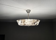 Super Design Art Deco Flush Mount w. Superbe abat-jour en albâtre et Stem plaqué 1920