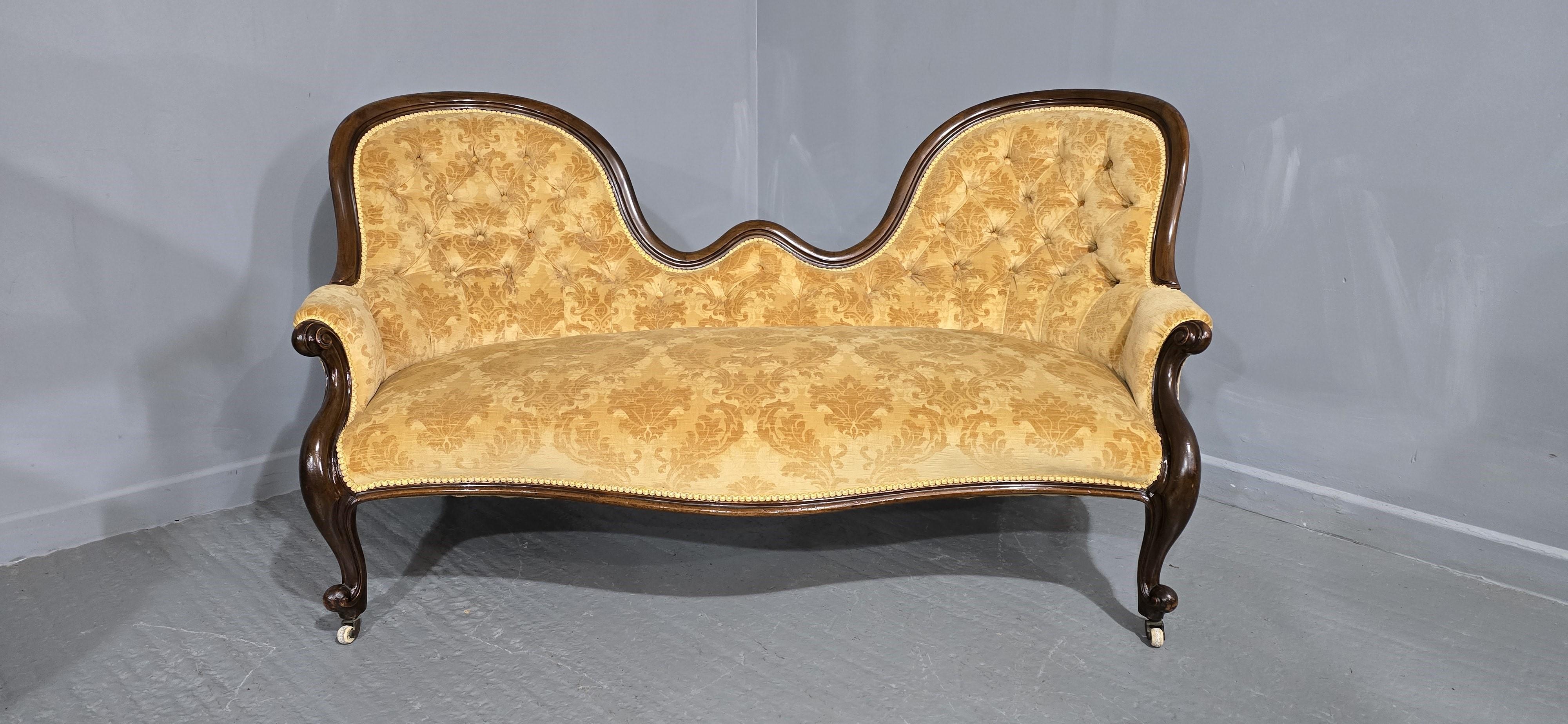 High Victorian Super Double Ended Chaise Lounge Sofa For Sale