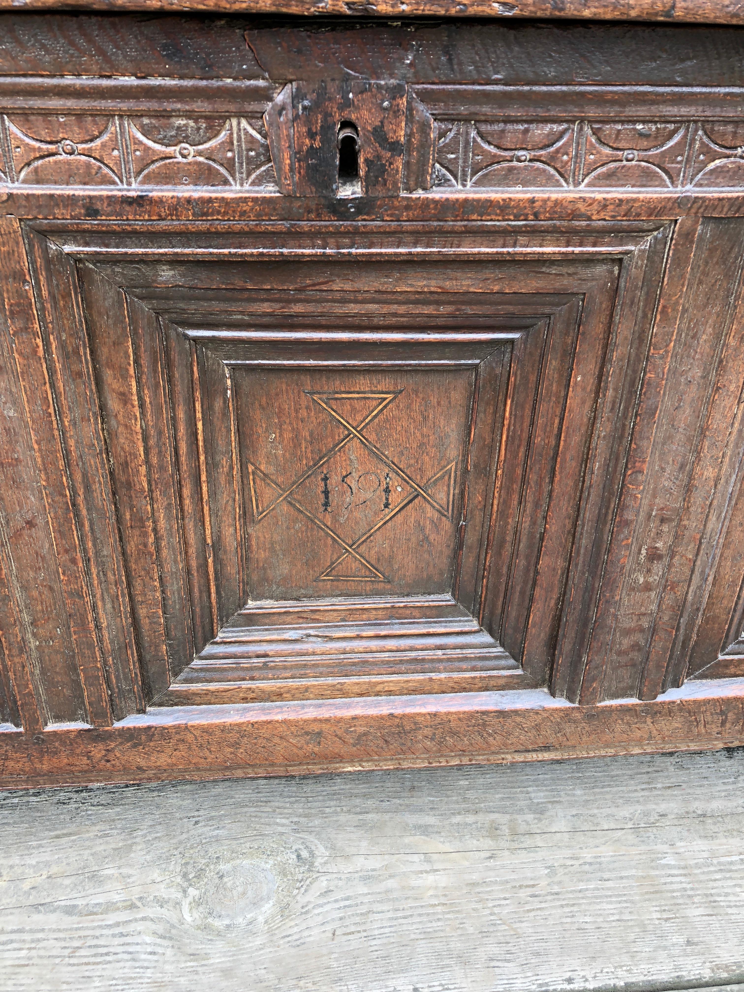 Super Early Large British Oak Coffer Trunk Dated 1591 14