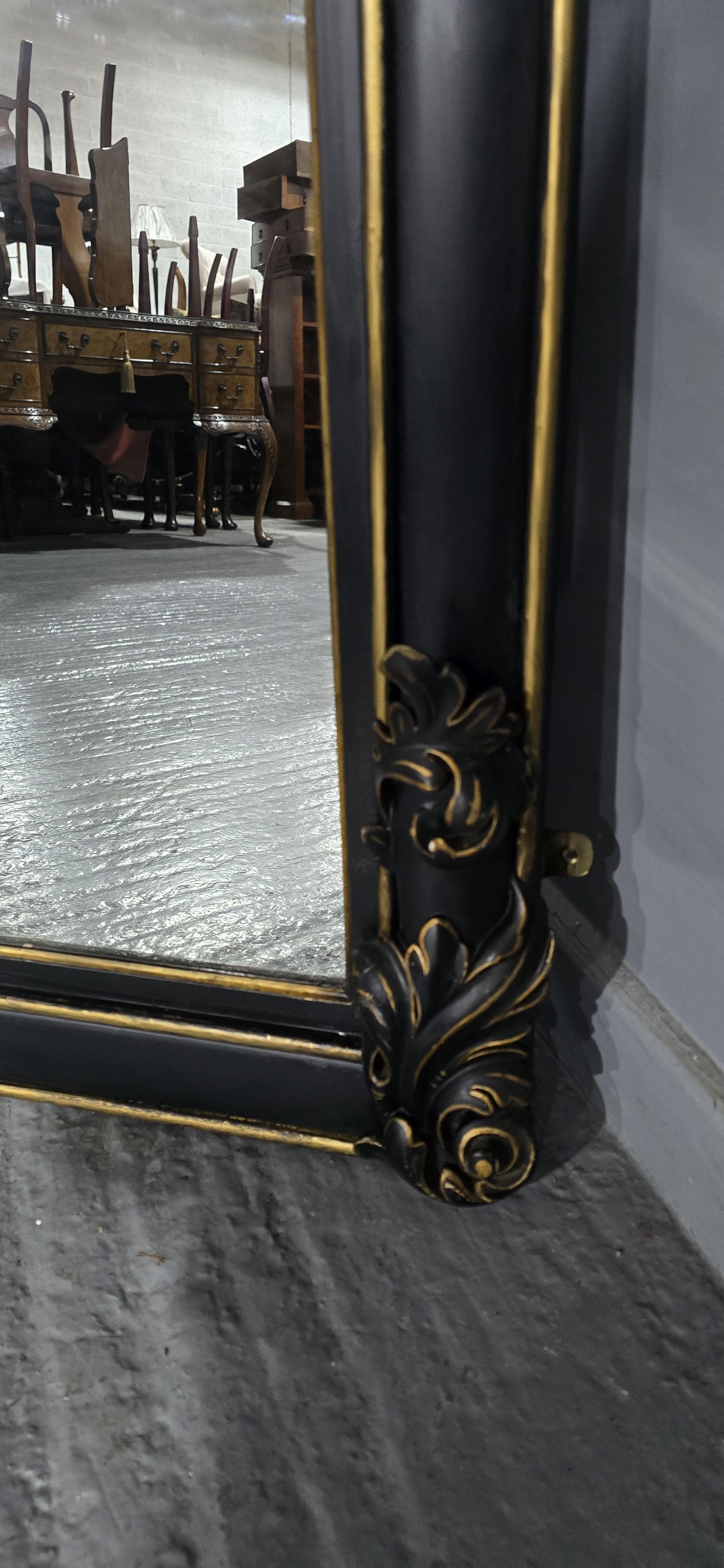 Super Ebonised and Gilt Overmantle Mirror In Good Condition For Sale In Swadlincote, GB
