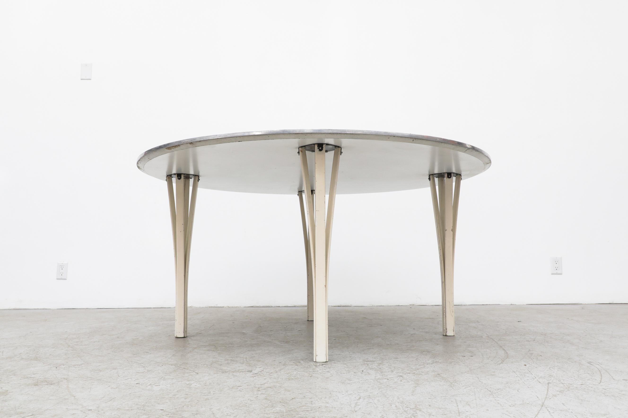 Super Elipse Dining Table by Piet Hein & Bruno Mathsson for Fritz Hansen In Good Condition For Sale In Los Angeles, CA