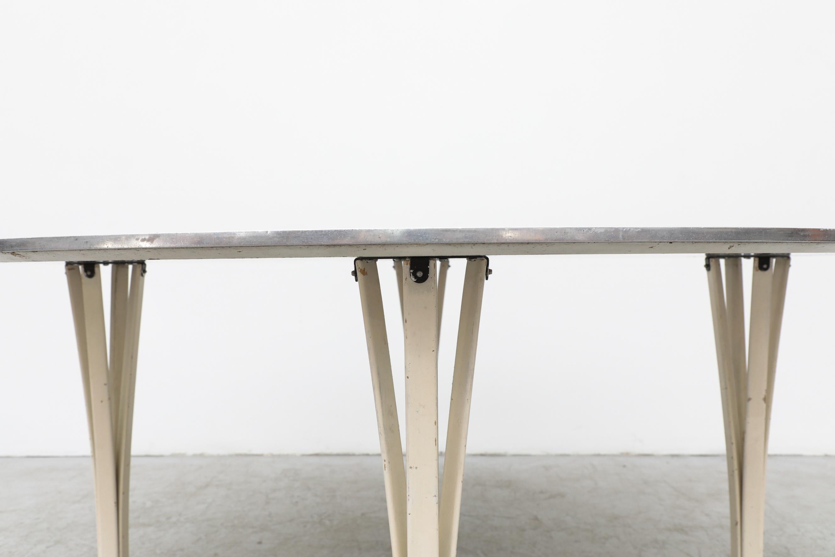 Lacquer Super Elipse Dining Table by Piet Hein & Bruno Mathsson for Fritz Hansen For Sale