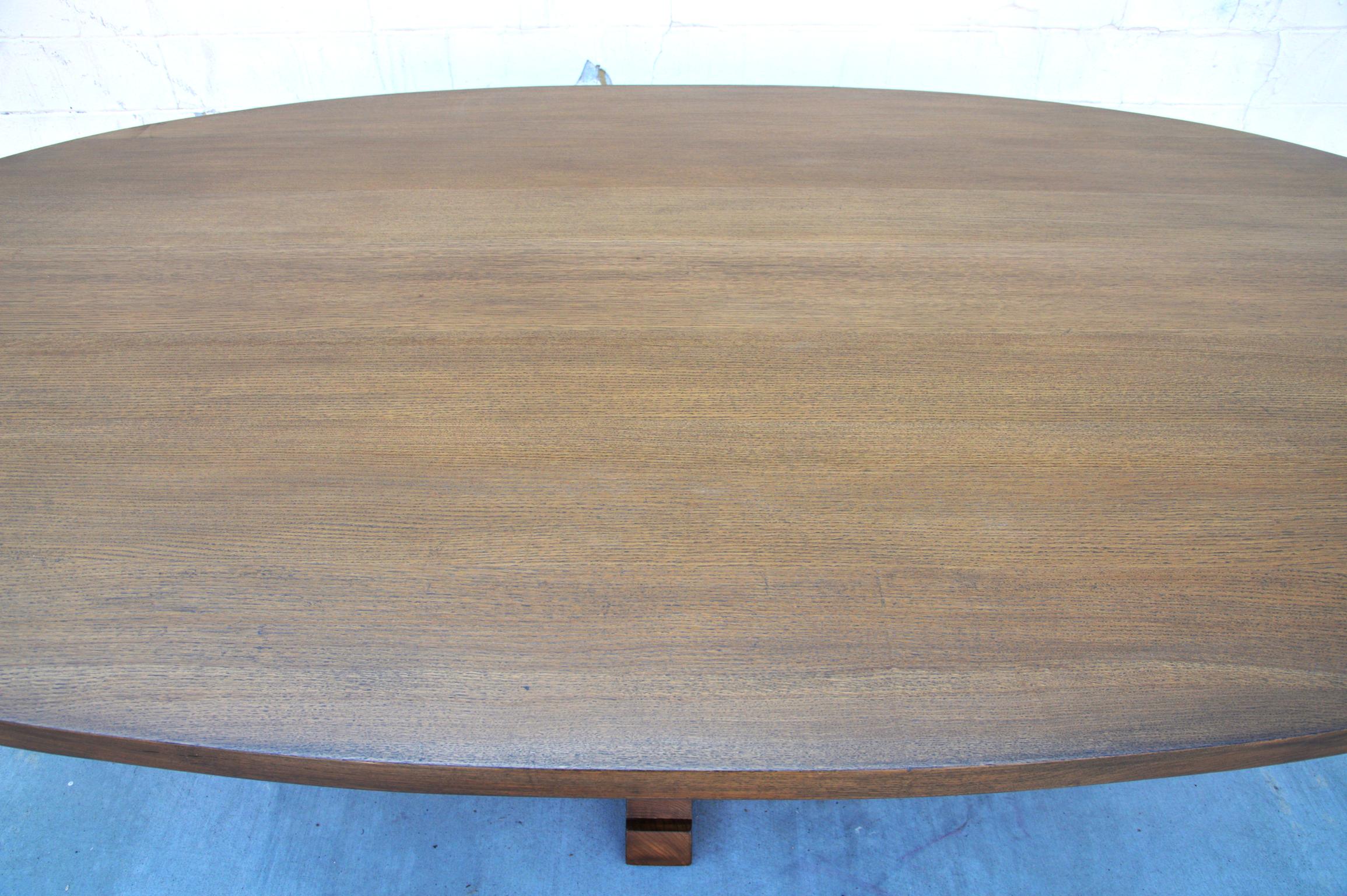 Hilda Dining Table Made from Rift Sawn Oak  In Excellent Condition For Sale In Los Angeles, CA