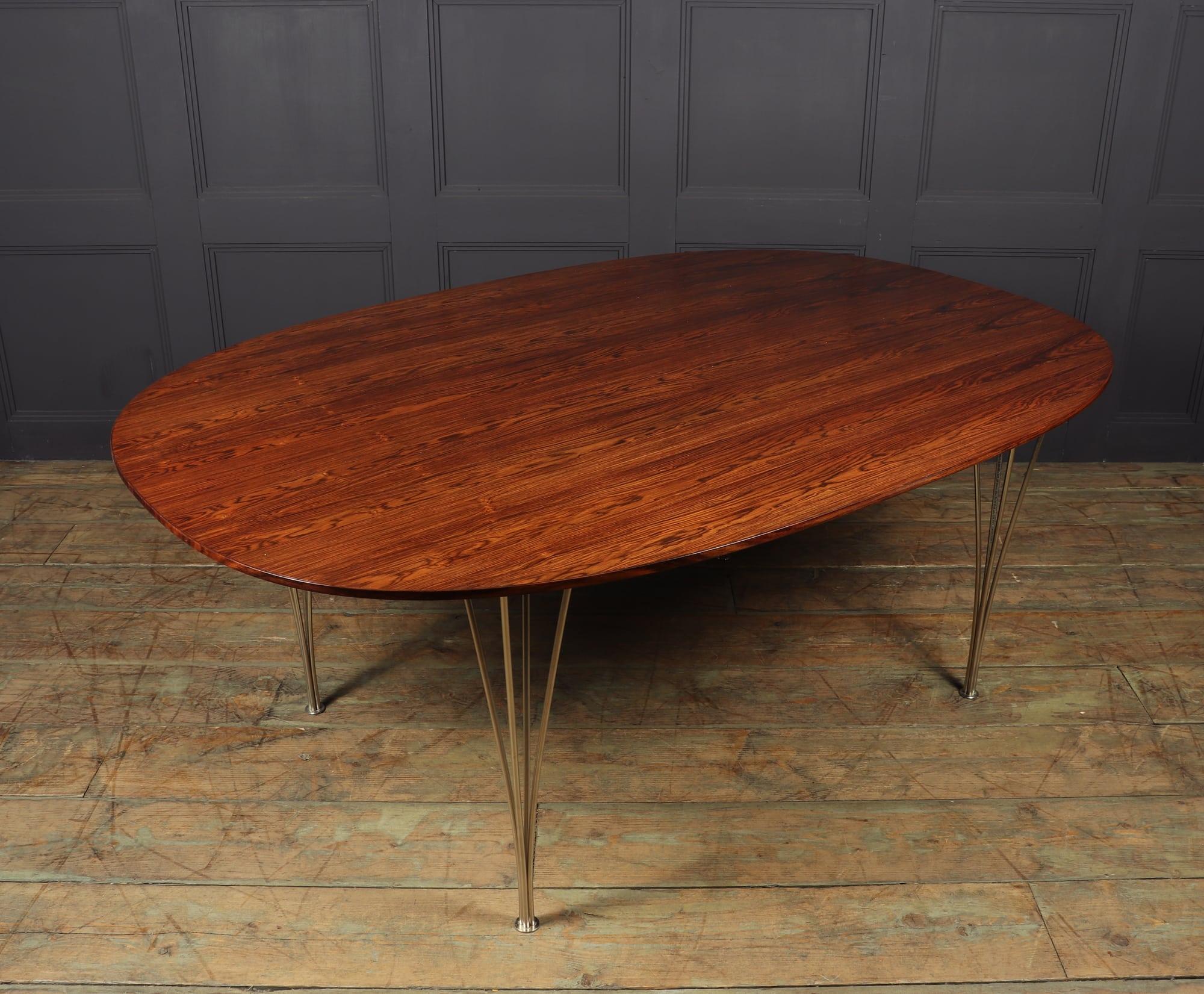 Mid-20th Century Super Elliptical Dining Table by Piet Hein and Bruno Matheson c1960