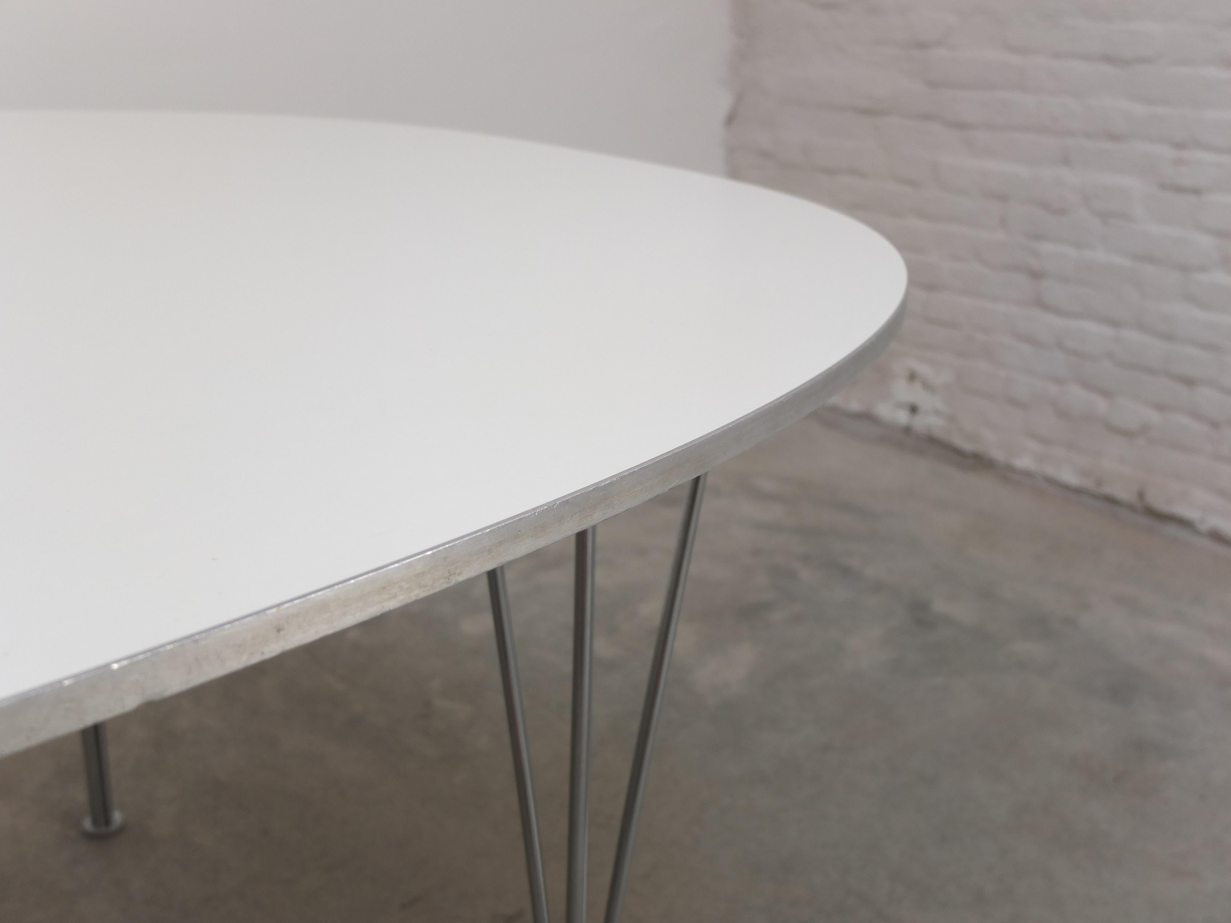 'Super-Elliptical' Table by Piet Hein & Bruno Mathsson for Fritz Hansen, 1960s In Good Condition In Antwerpen, VAN