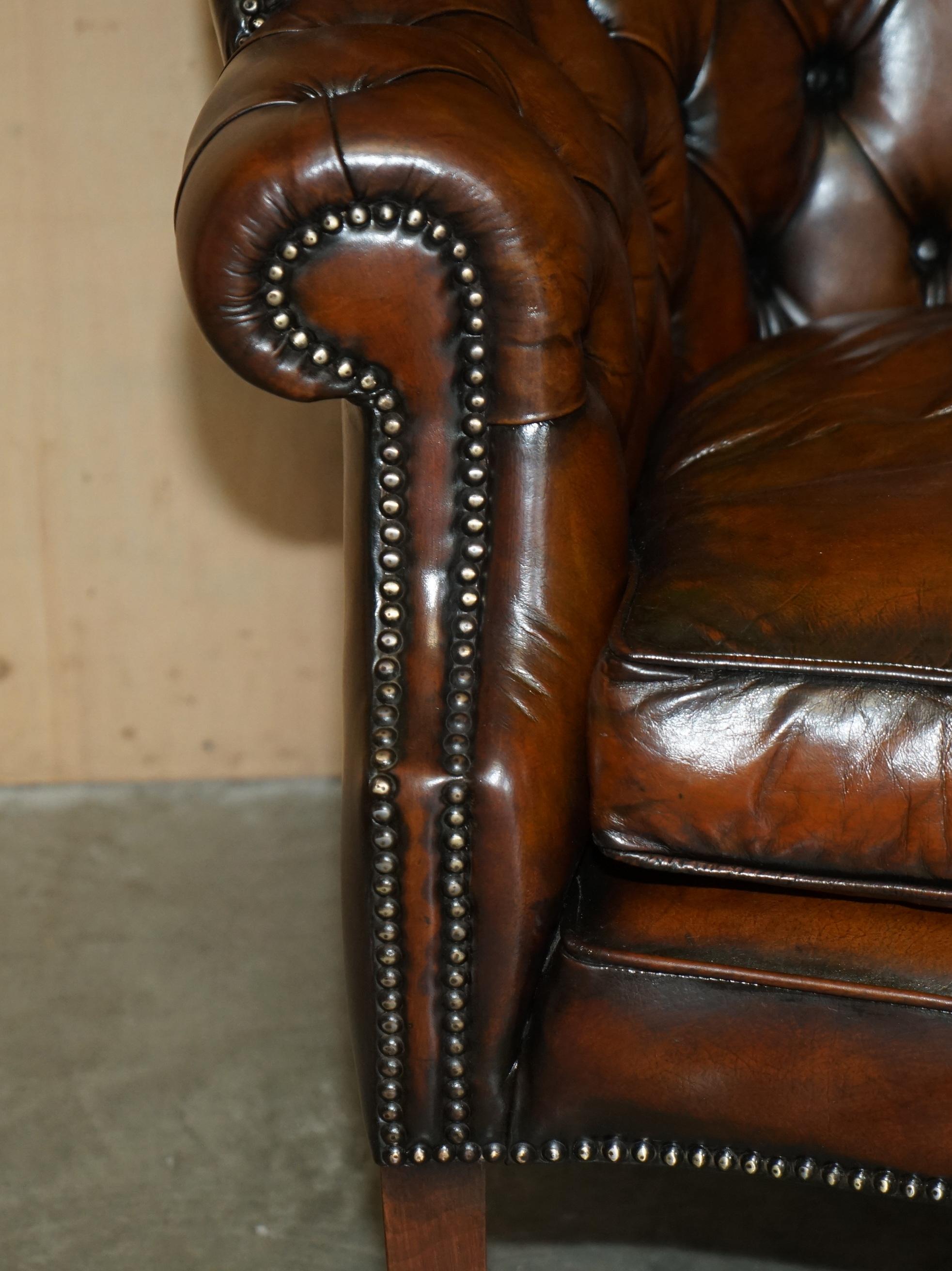SUPER FiNE RESTORED VINTAGE CHESTERFIELD PORTERS WINGBACK ARMCHAIR BROWN LEATHER 2