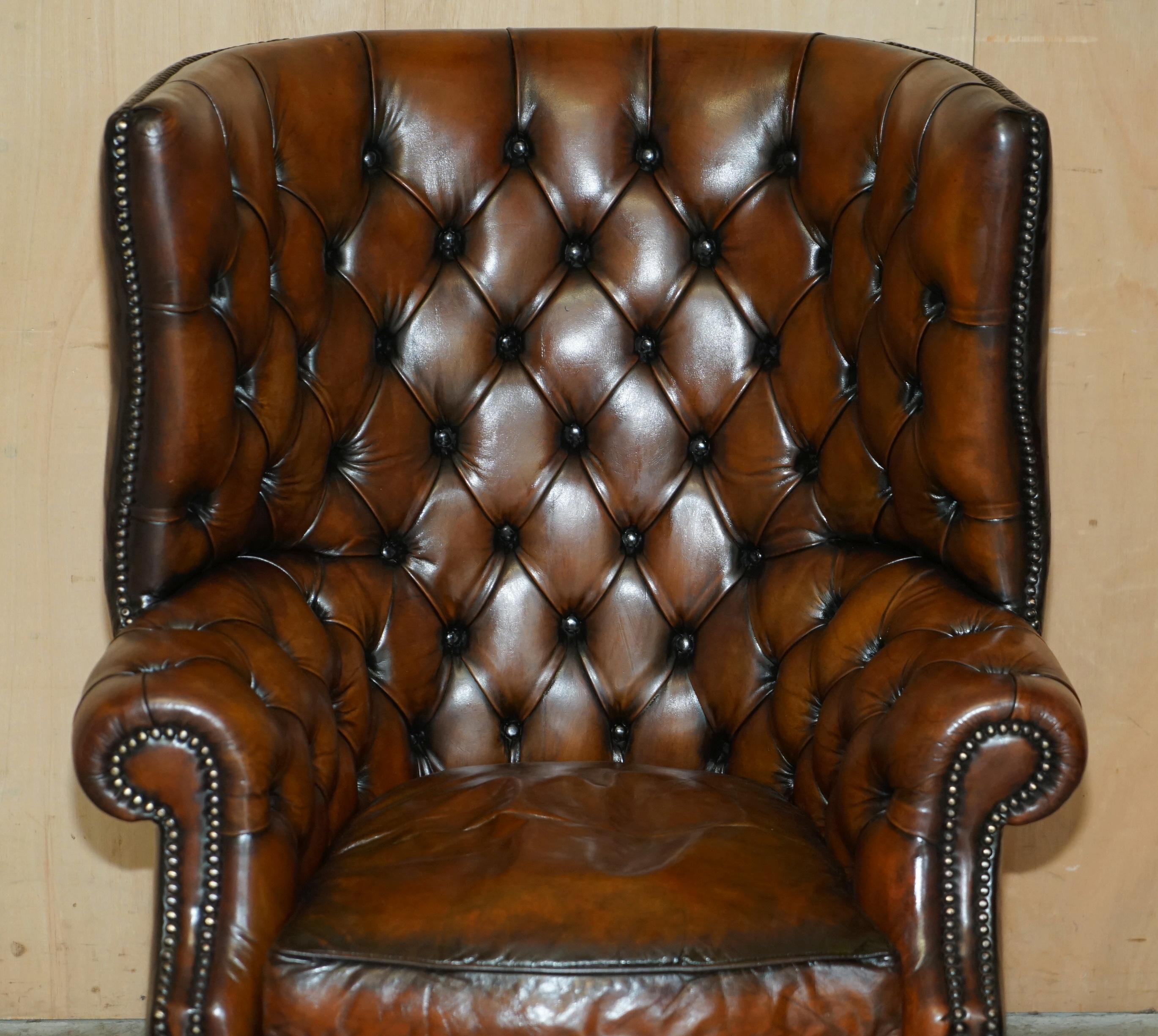 Chesterfield SUPER FiNE RESTORED VINTAGE CHESTERFIELD PORTERS WINGBACK ARMCHAIR BROWN LEATHER