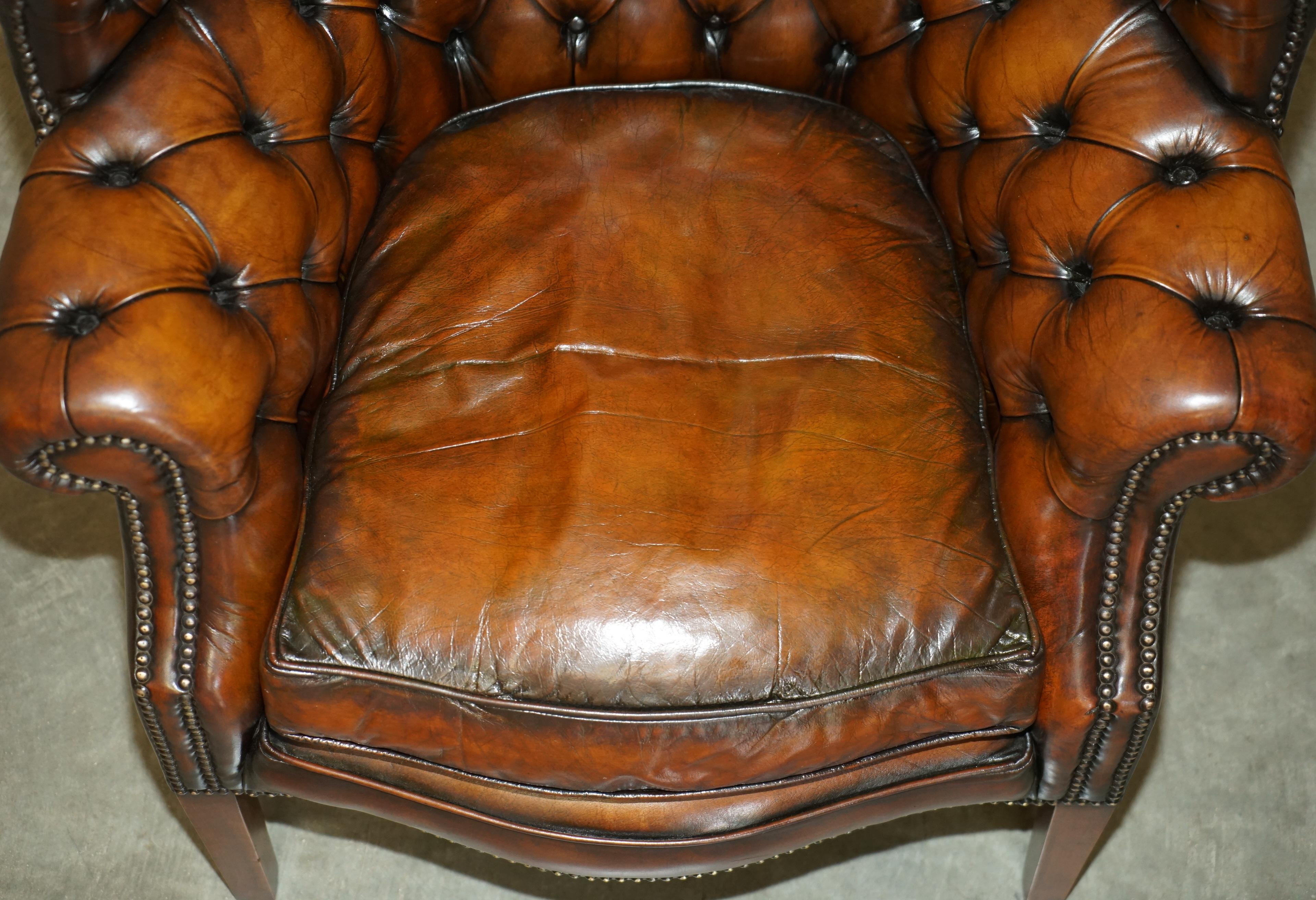 Leather SUPER FiNE RESTORED VINTAGE CHESTERFIELD PORTERS WINGBACK ARMCHAIR BROWN LEATHER