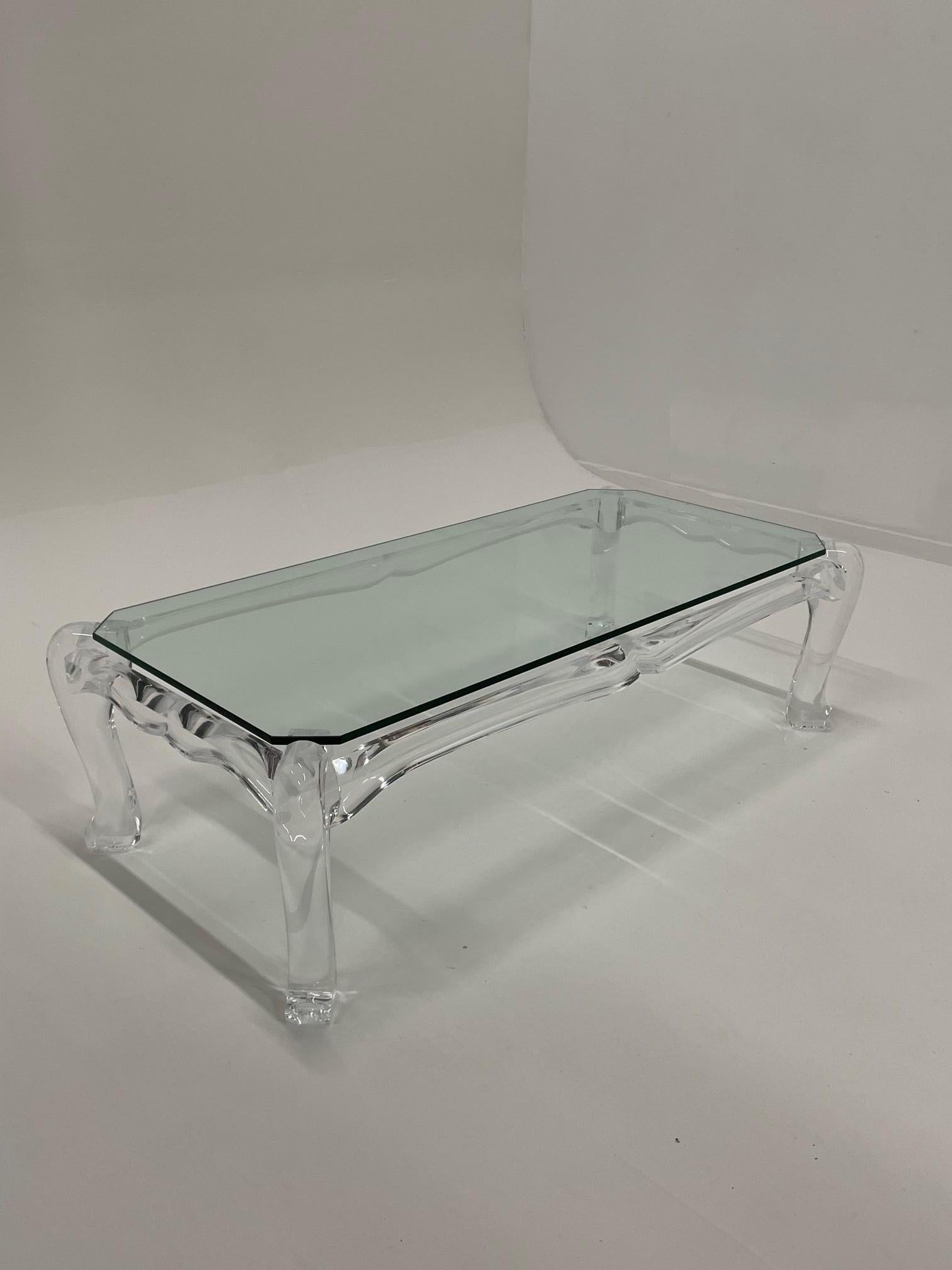 Super Hot Lucite Sculptural Mid-Century Modern Coffee Table For Sale 4