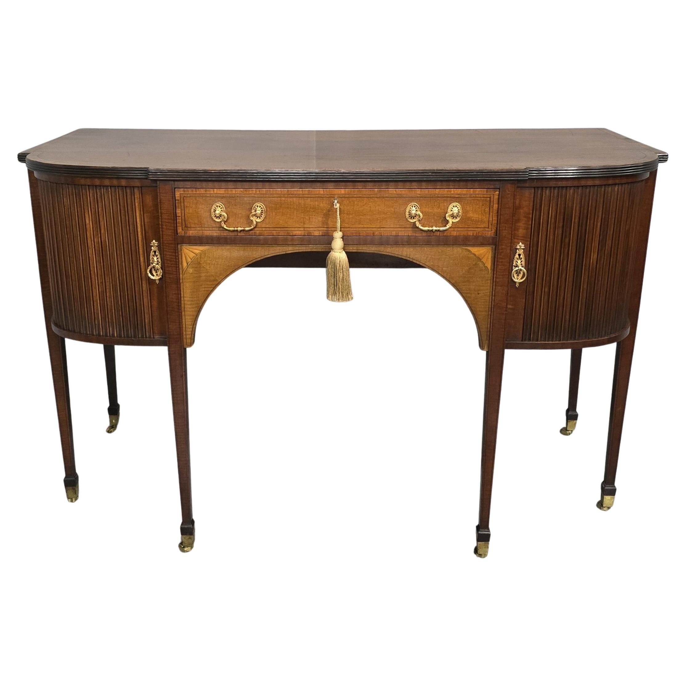 Credenza super intarsiata in mogano