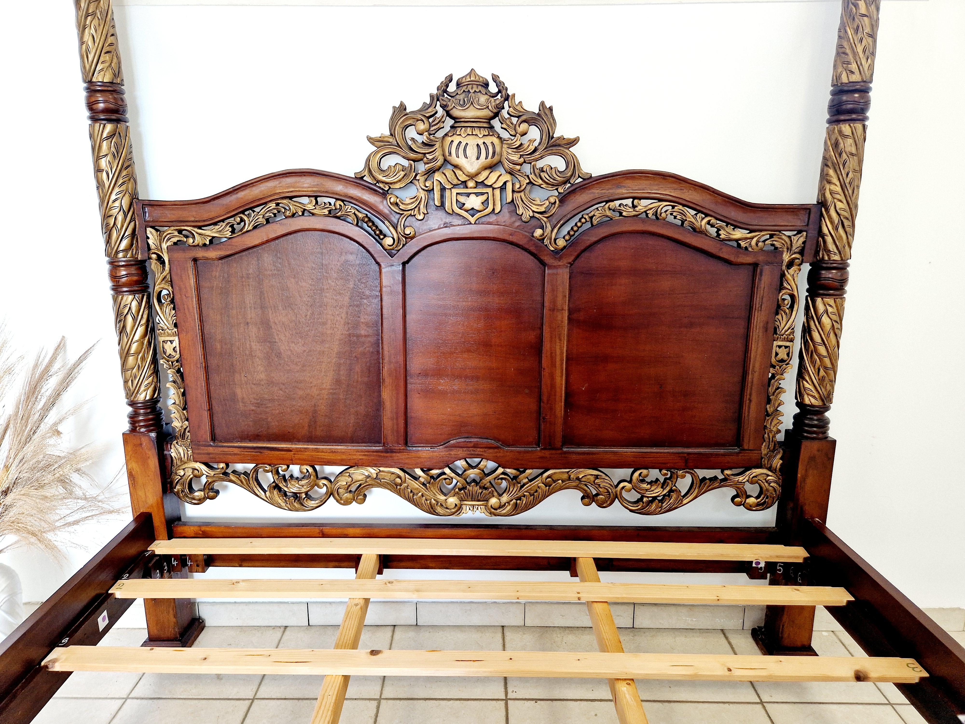 Letto a baldacchino super king size 3