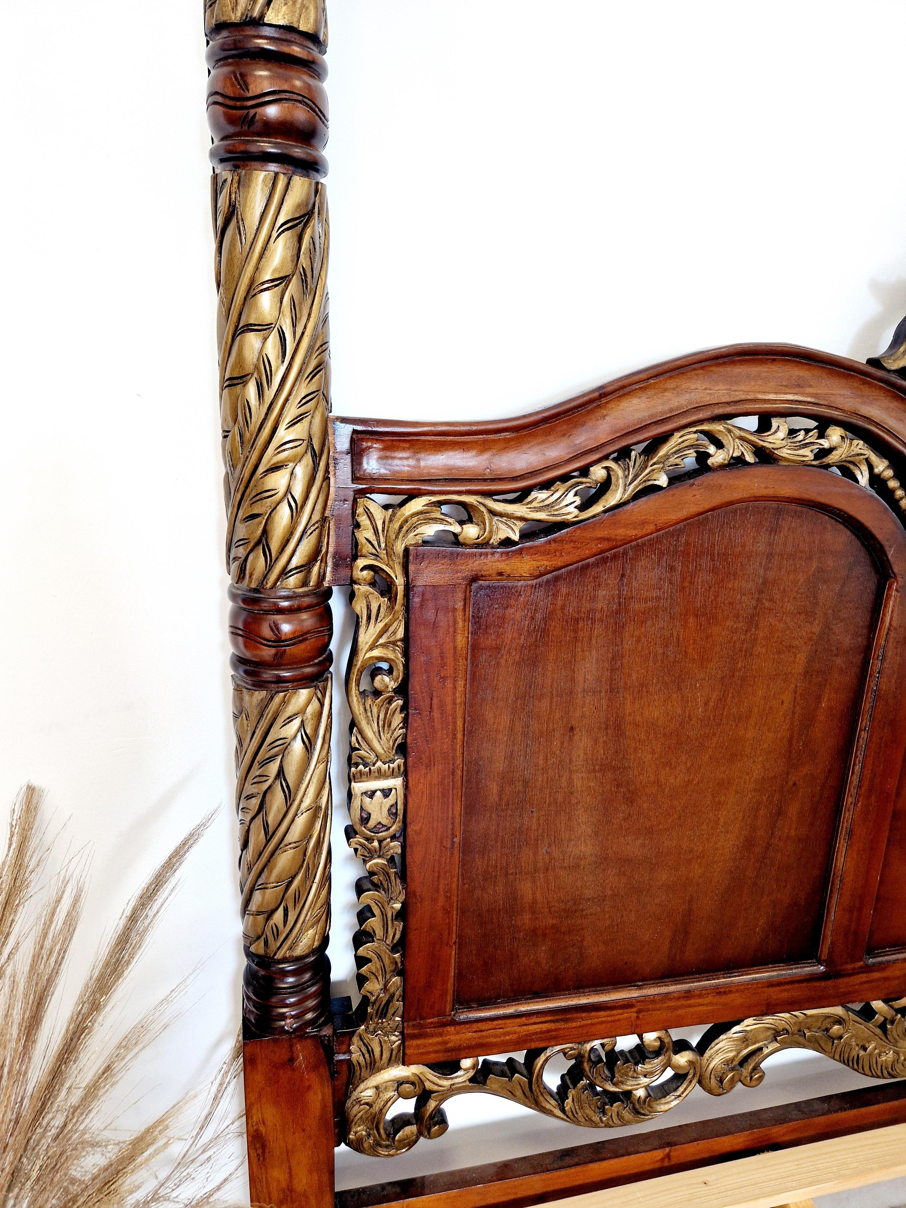 Letto a baldacchino super king size 8