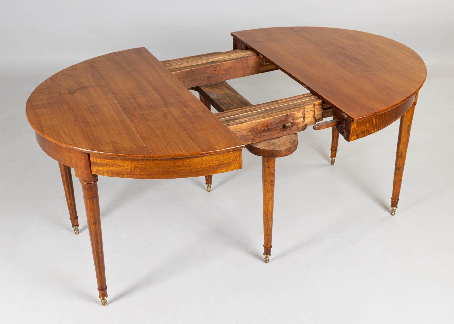 Biedermeier Super Large Mid 19th Century German Dining Table, Cherry, Extendable 130-500 cm For Sale