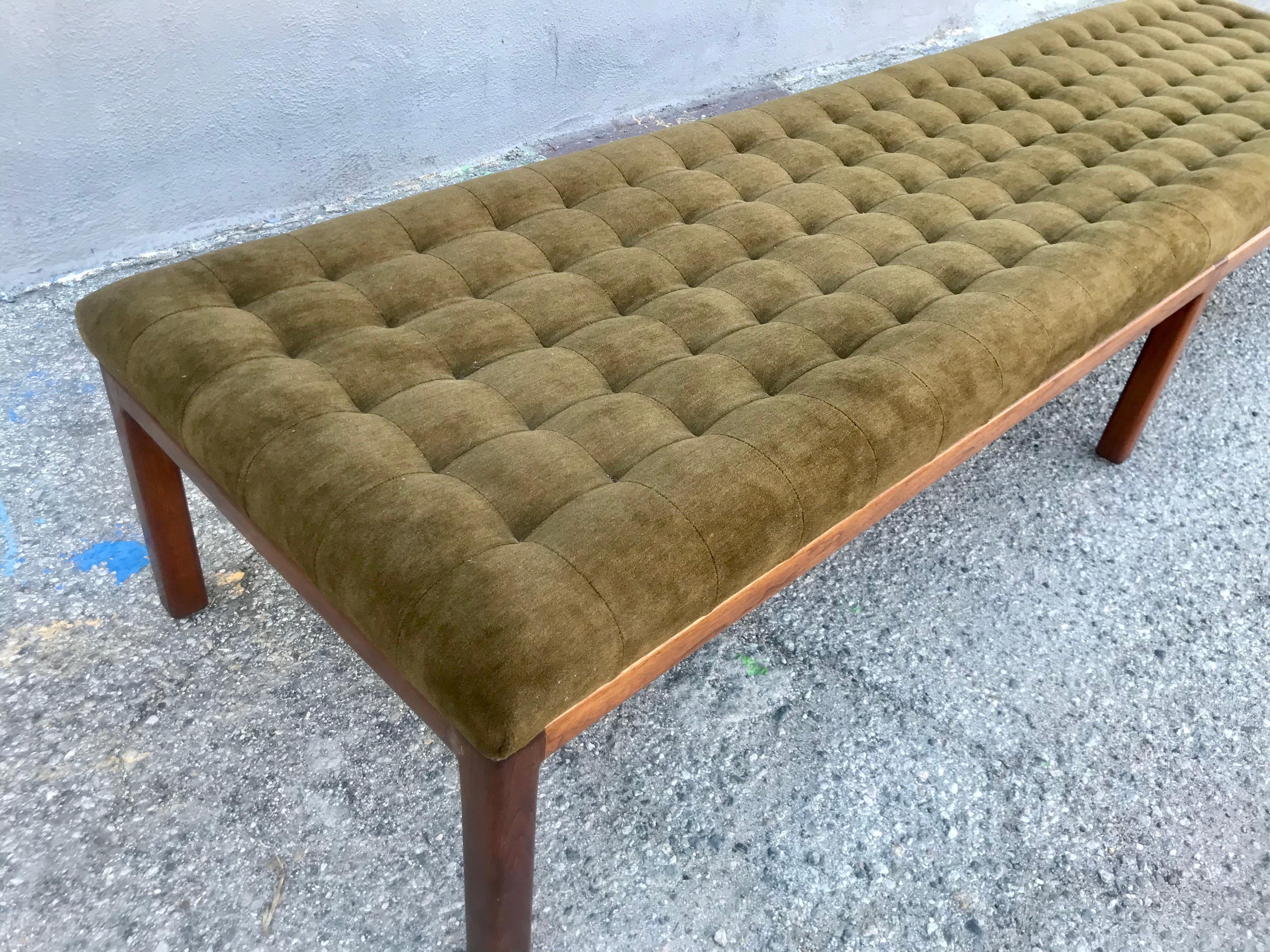 Super Long Bench with Tufted Mohair In Good Condition In Los Angeles, CA
