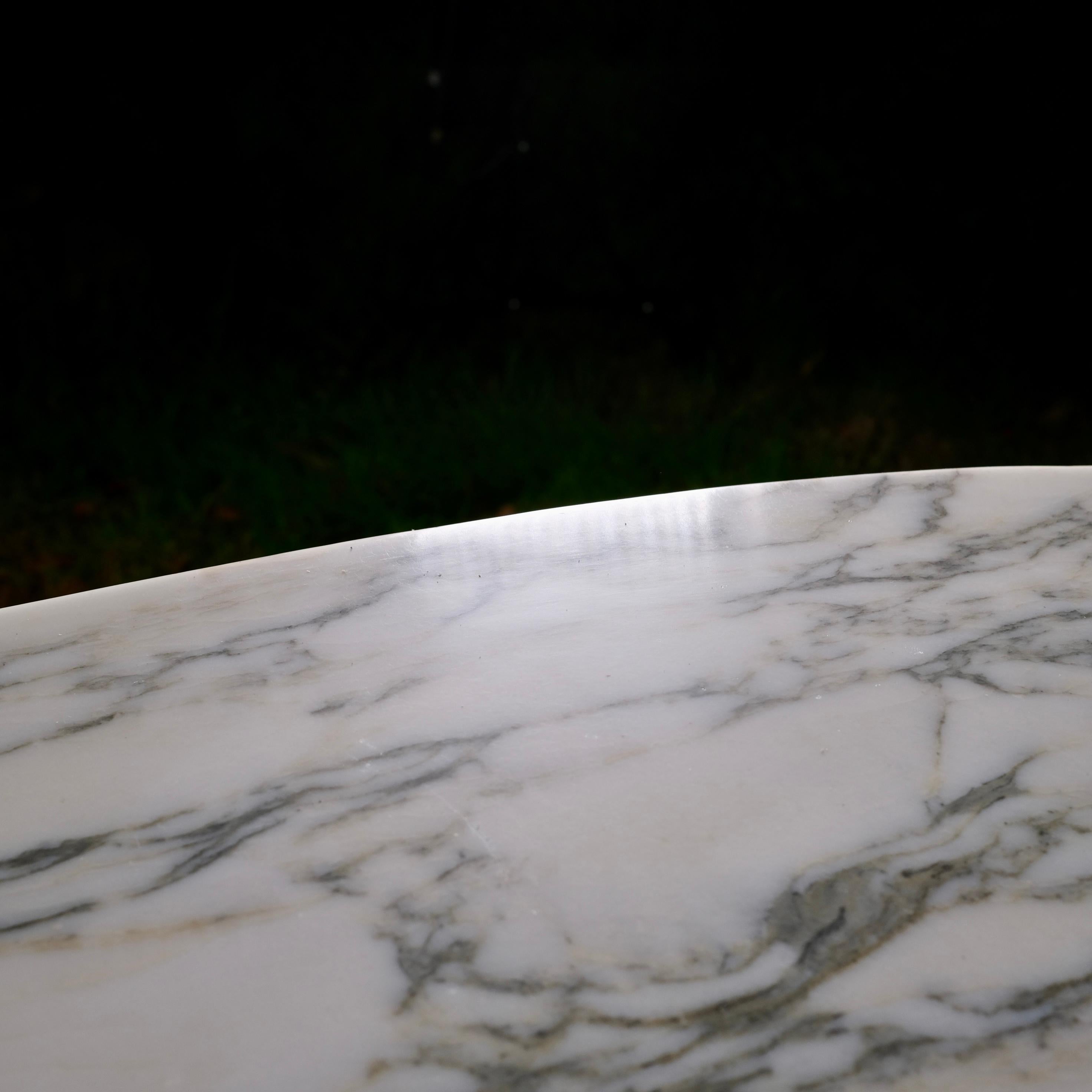 Super Malta Calacatta marble table by Roche Bobois, France, 1980 5