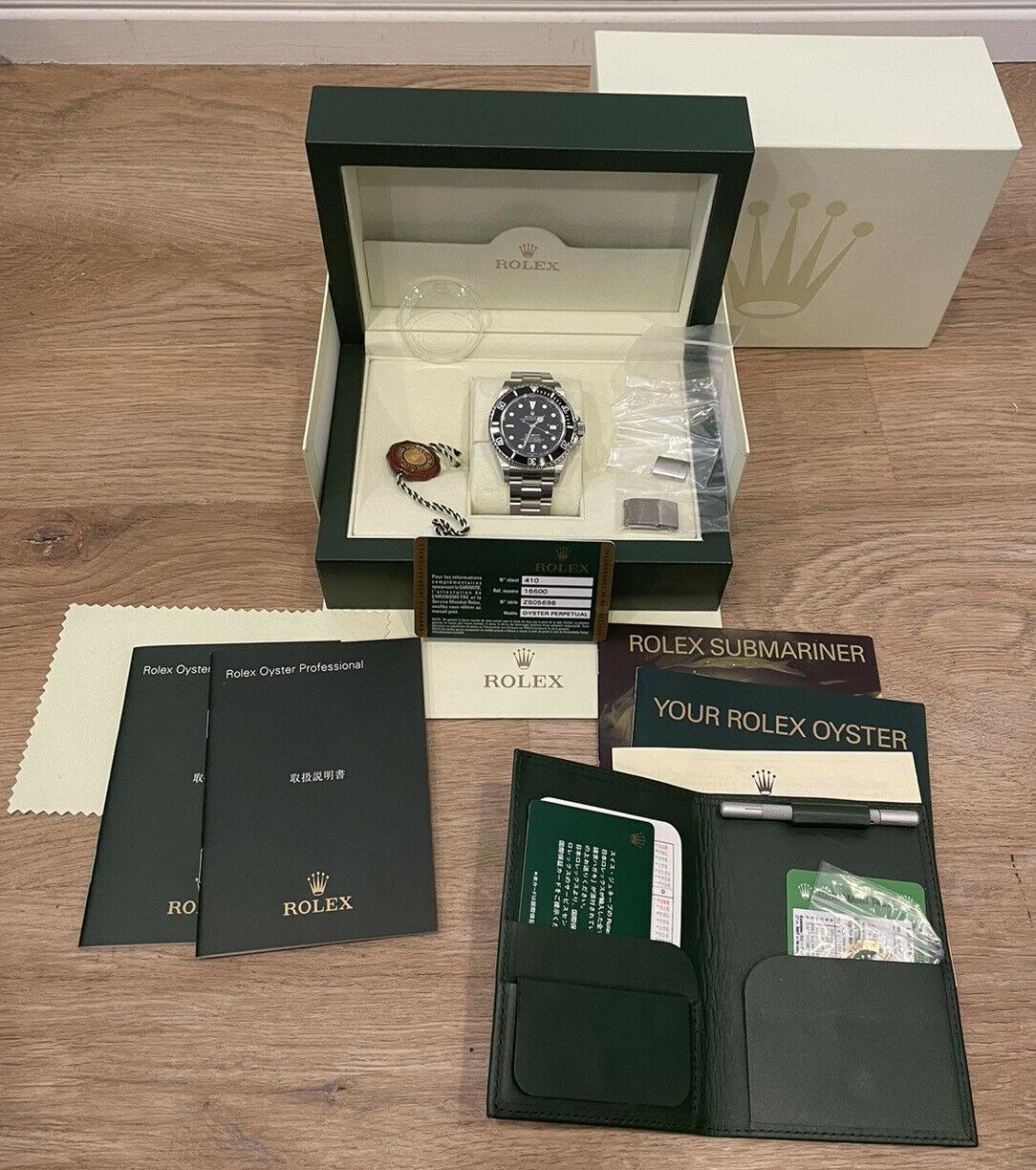 Rolex Oyster Perpetual Date Sea-Dweller Black Dial Men's Watch 16600 Box & Paper


Specifications
Brand	Rolex
Model Name	Oyster Perpetual Date Sea-Dweller  
Model No.	16600
Gender	Men's
Case Diameter	40mm
Box	Yes
Papers	Yes
Condition excellent