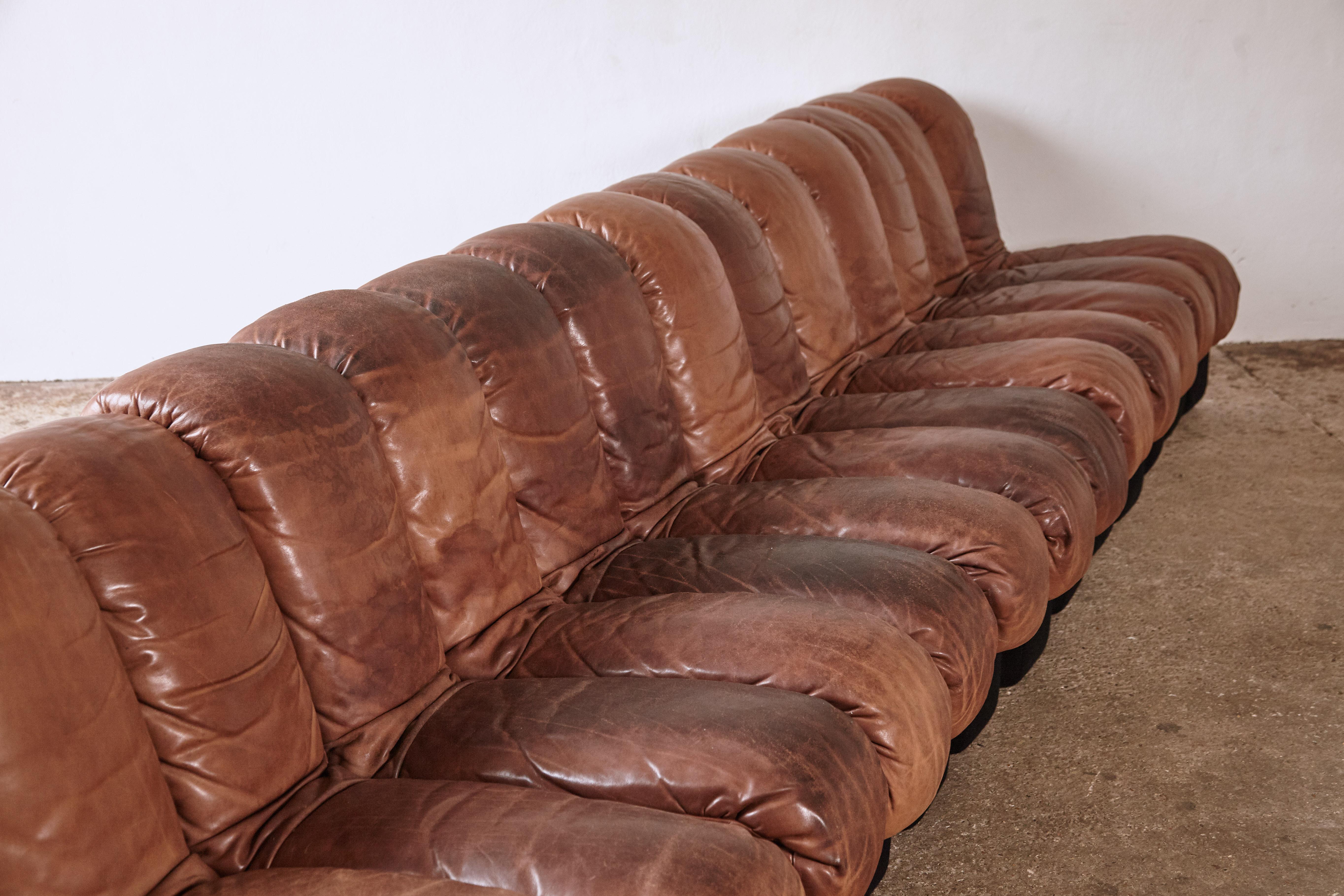 Super Patinated De Sede DS-600 Modular Sectional Leather Non Stop Sofa, 1970s 5