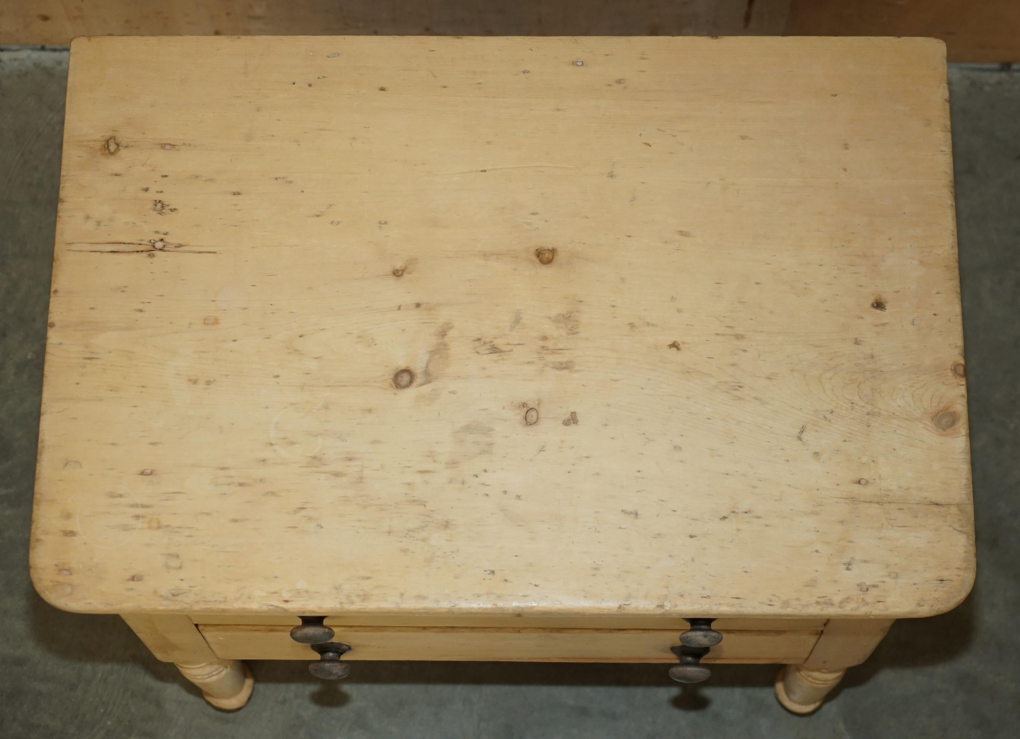 Georgian SUPER RARE ANTIQUE GEORGIAN CIRCA 1800 PINE HOUSEKEEPERS DRAWERS SiDEBOARD For Sale