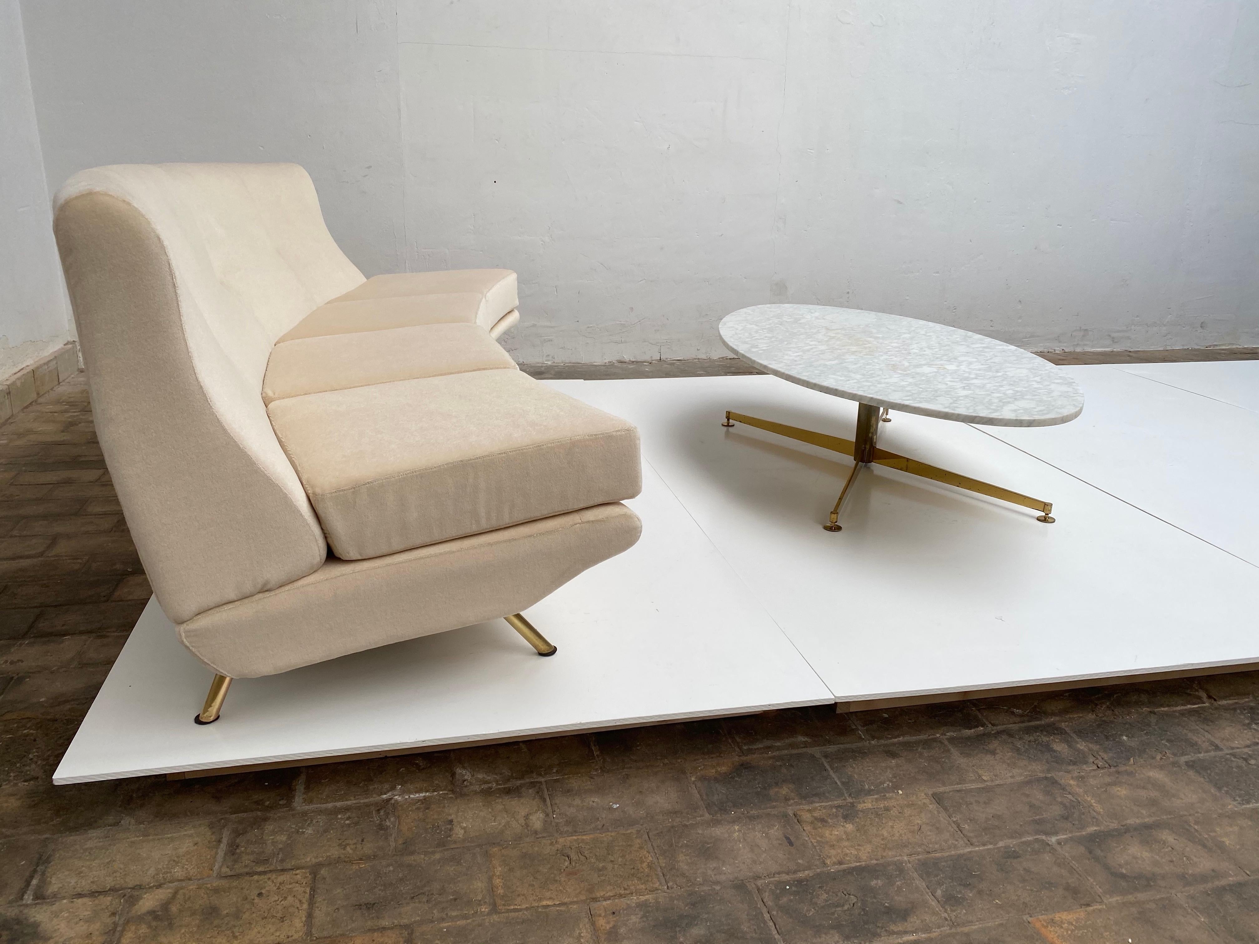 Super Rare Four-Seat Elliptical 'Triennale' Sofa by Zanuso for Arflex, 1951 9