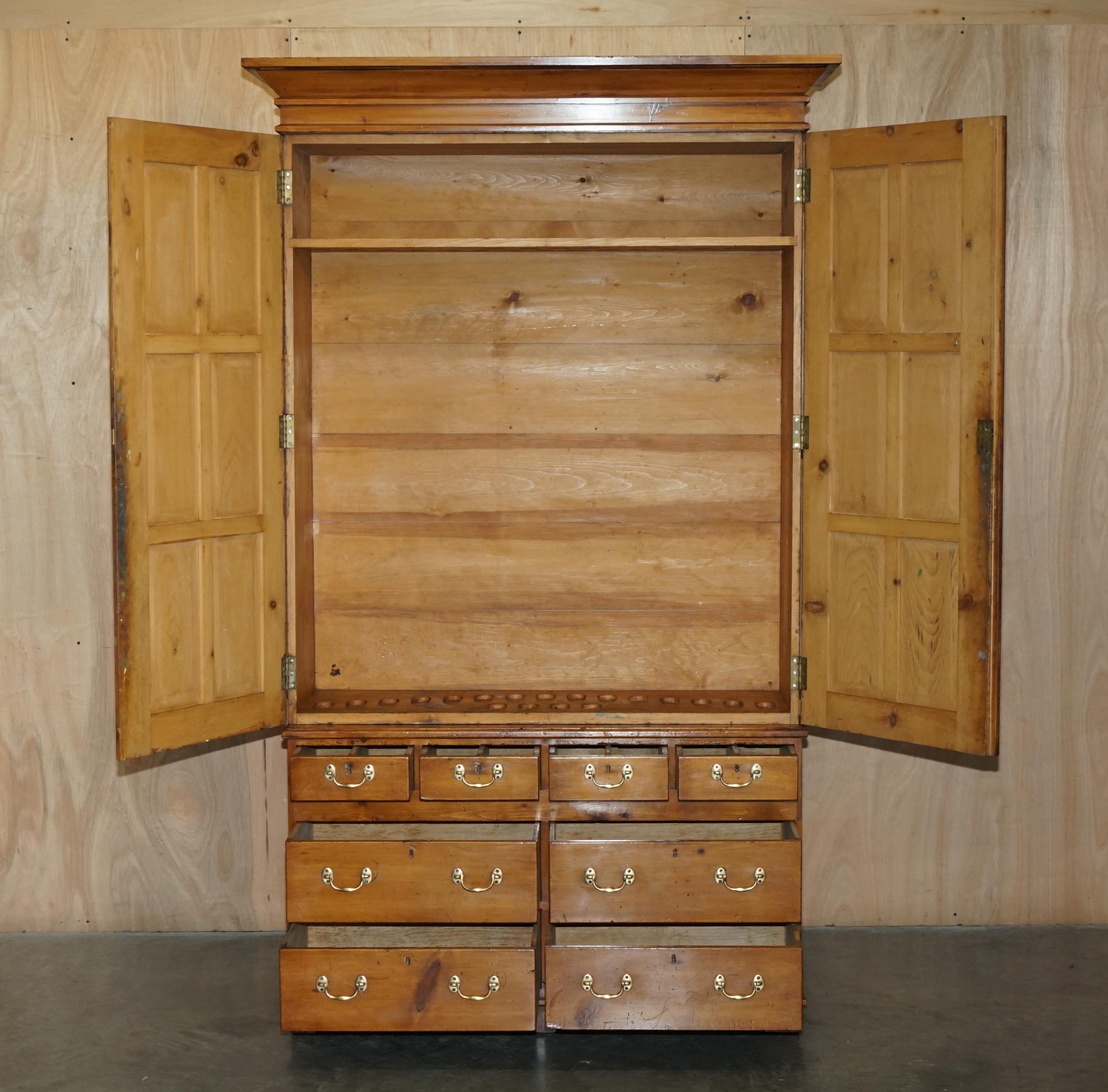 SUPER RARE FULLY RESTORED ANTiQUE VICTORIAN FRUITWOOD GUN COLLECTORS CABINET For Sale 6