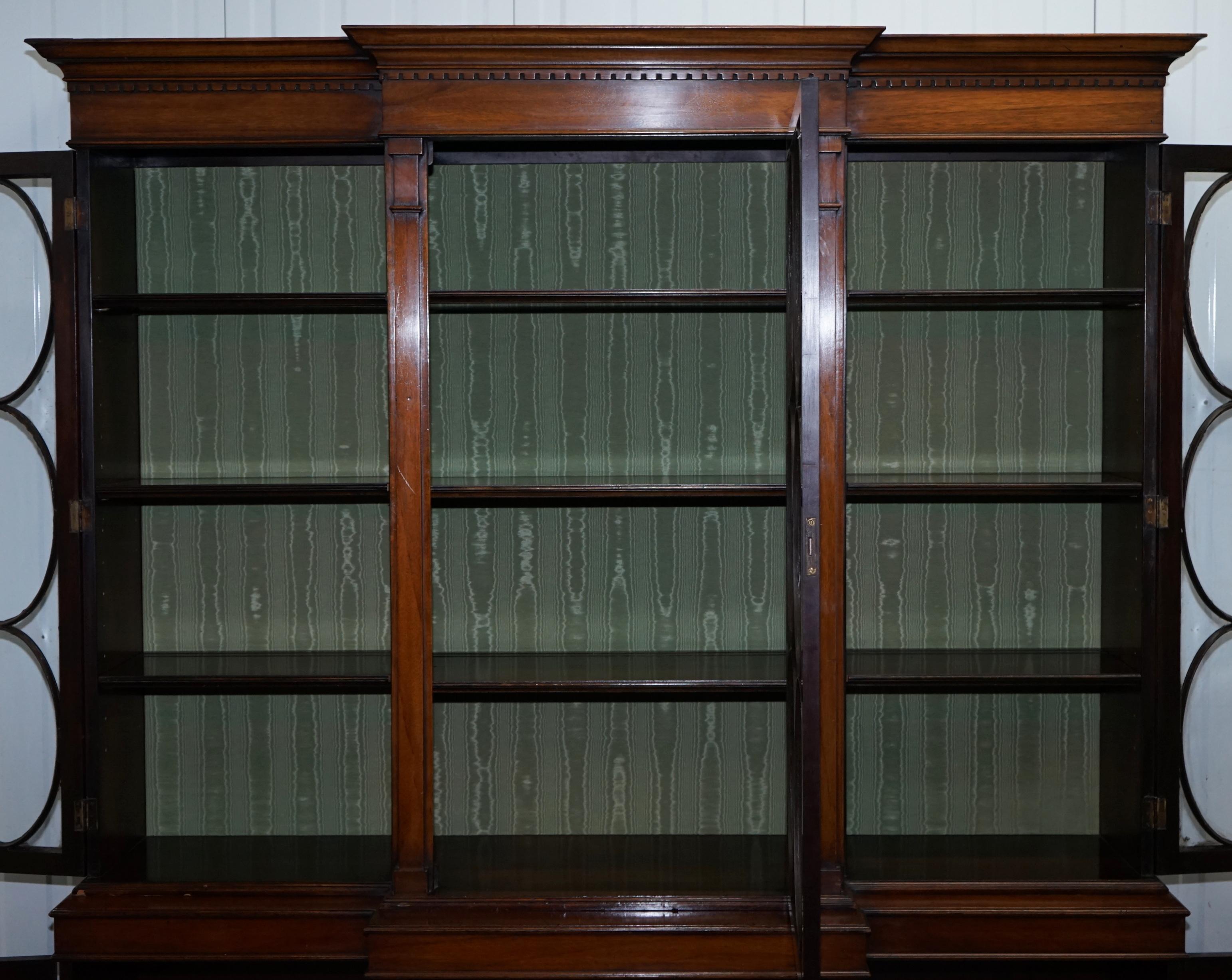 Super Rare Georgian Astral Oval Domed Glazed Breakfront Library Bookcase Dresser 8