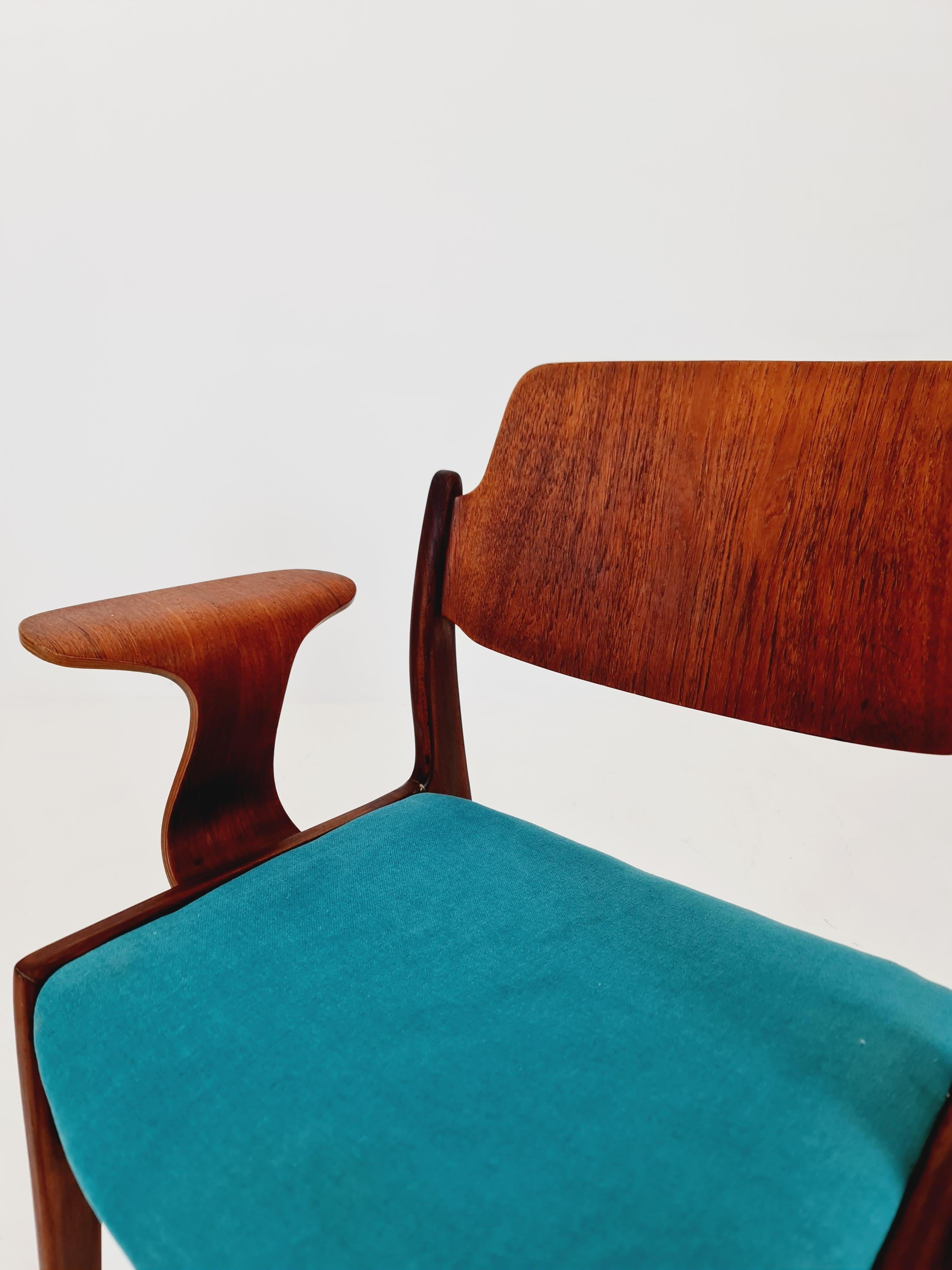Mid-Century Modern Super Rare German teak  Armchair  by  Georg Leowald for wilkhan  1960s For Sale