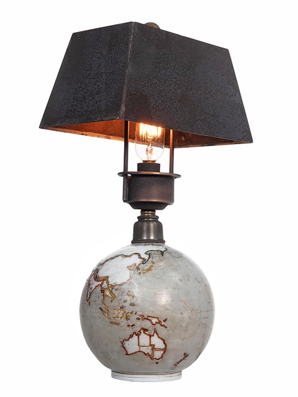Super Rare Glass World Globe Boudoir Table Lamps, Pair In Good Condition For Sale In Peekskill, NY