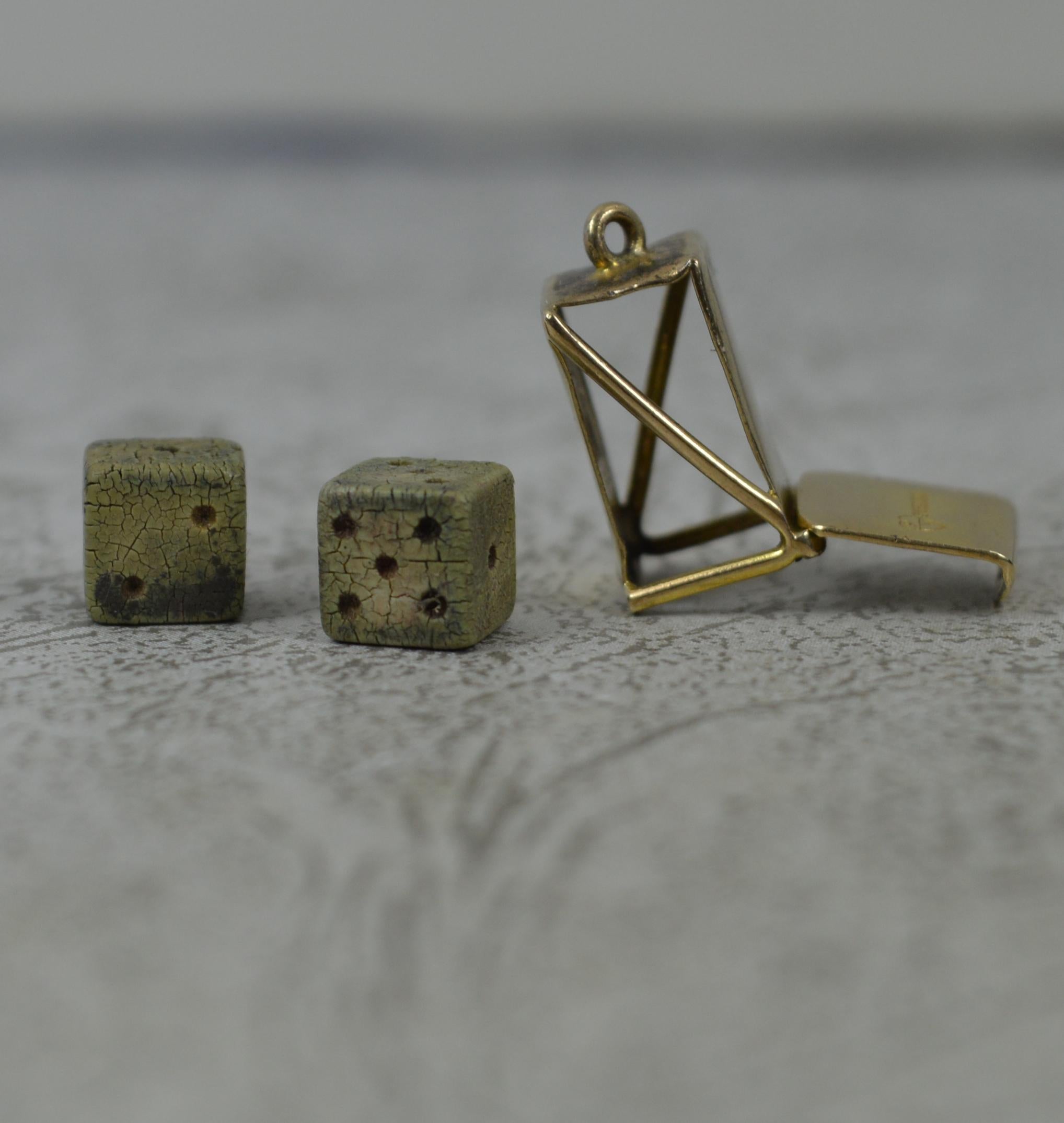 Super Rare Miniature Dice Holder and 9ct Gold Box Pendant Charm For Sale 2