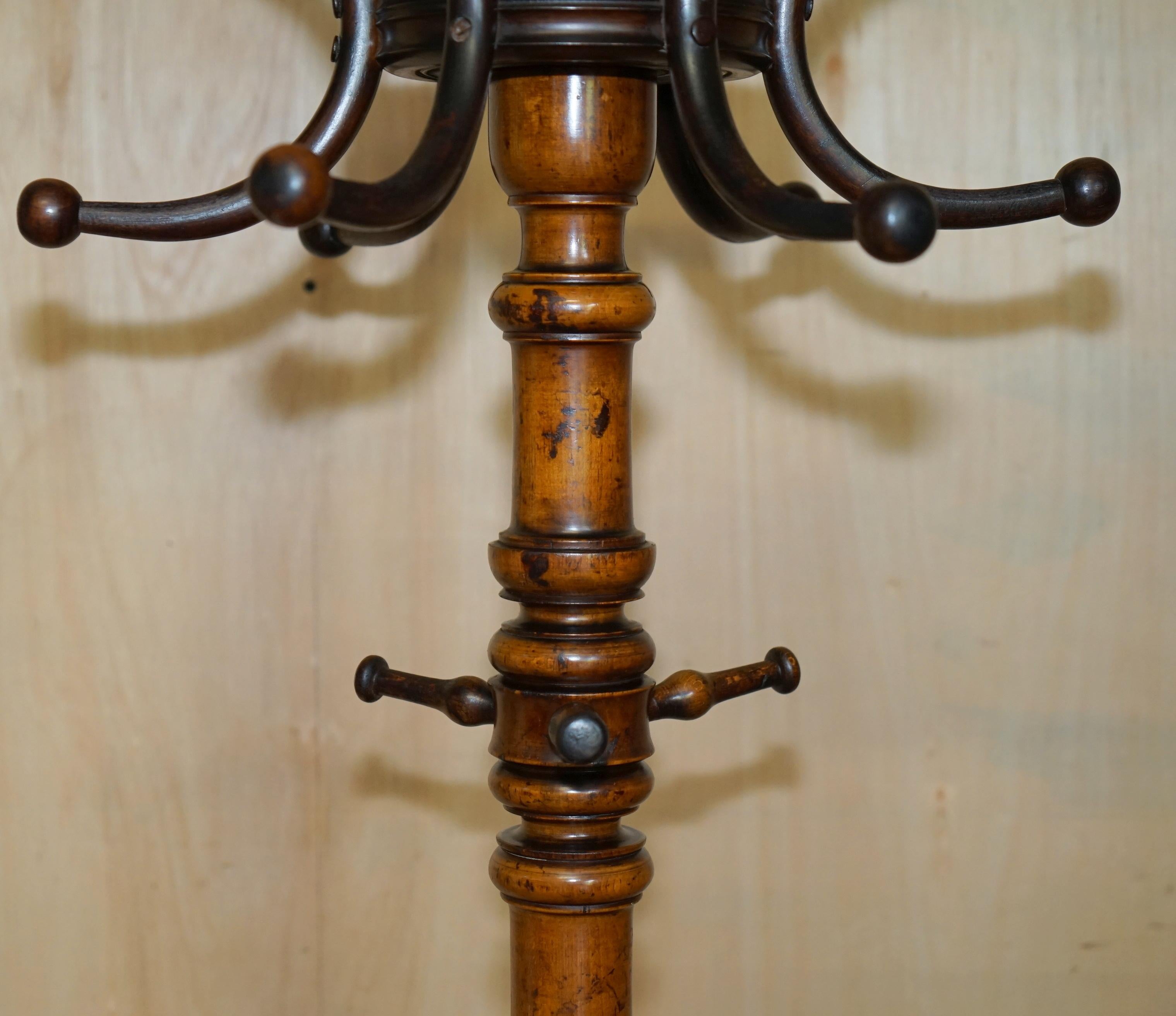 Hand-Crafted SUPER RARE ORIGINAL ANTiQUE VICTORIAN CIRCA 1880 THONET BENTWOOD COAT RACK STAND For Sale