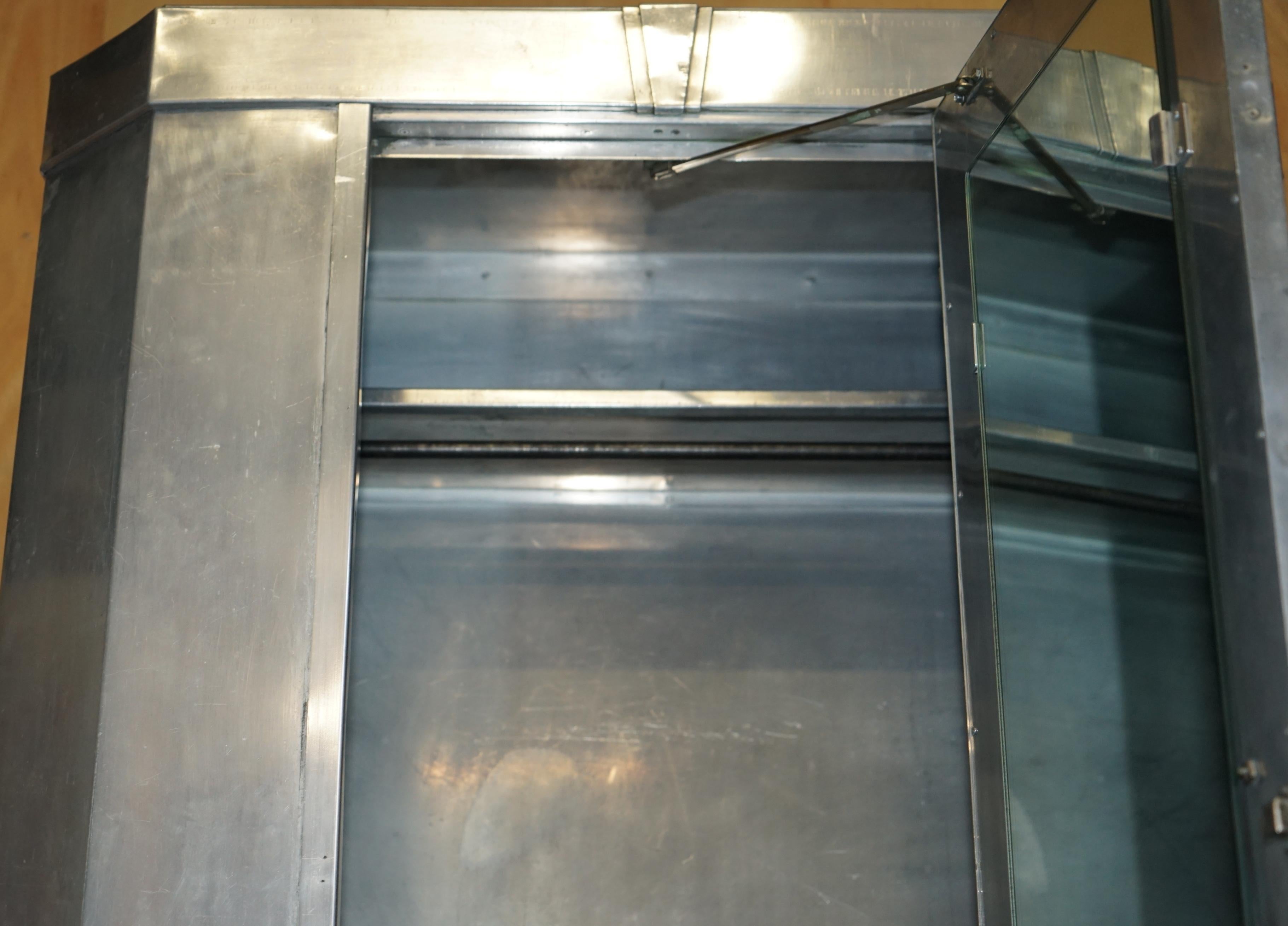 SUPER RARE ORIGINAL CIRCA 1920's MANHATTAN NEW YORK ART DECO METAL WARDROBE 5