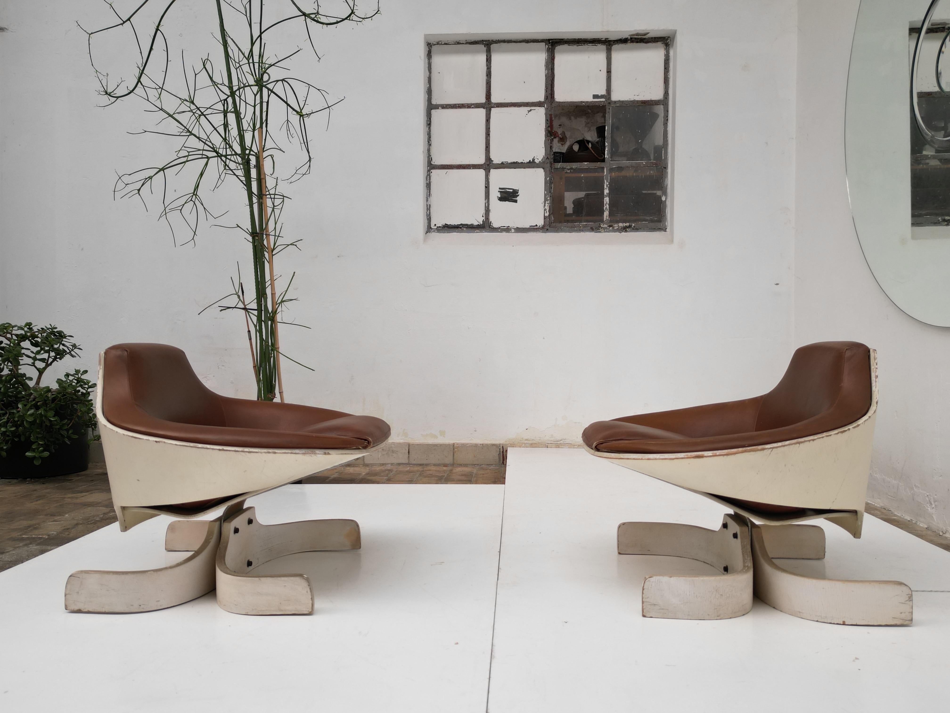 Super Rare Pair of Joe Colombo 'Sella 1001' Lounge Chairs by Comfort 1963 Italy For Sale 1