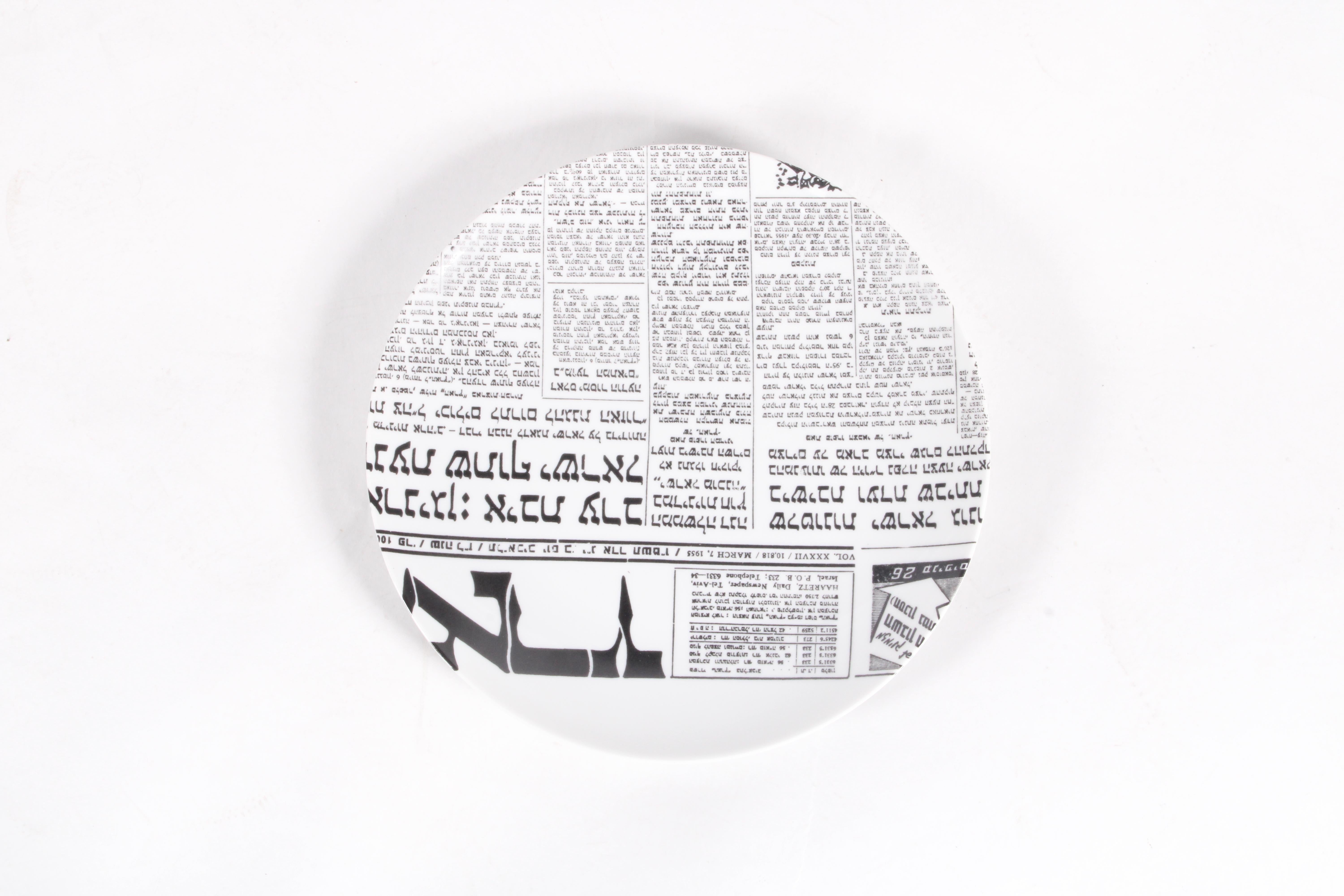 Seltene & atemberaubende dekorative Satz von sechs Fornasetti Platten im Angebot 6