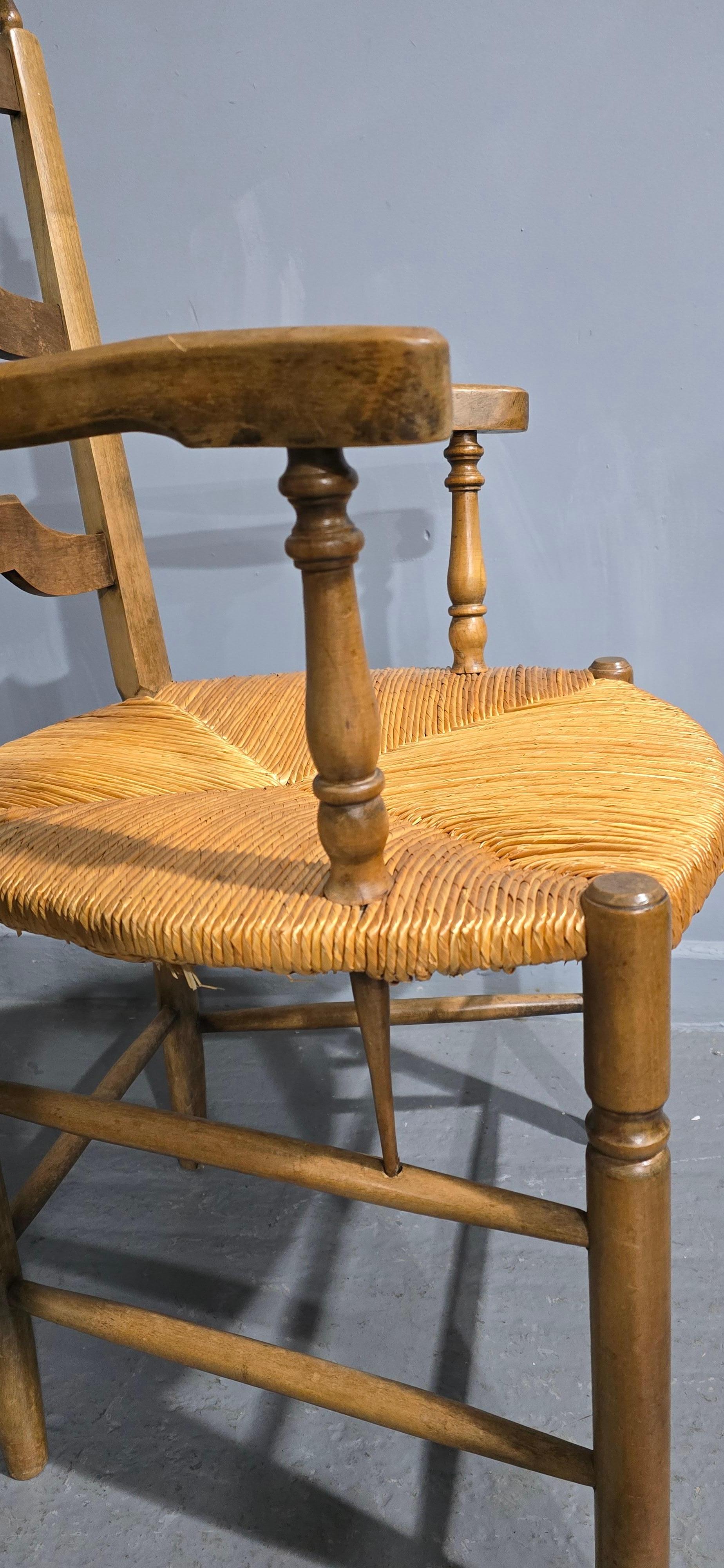 Super Set Eight French Dining Chairs en venta 4