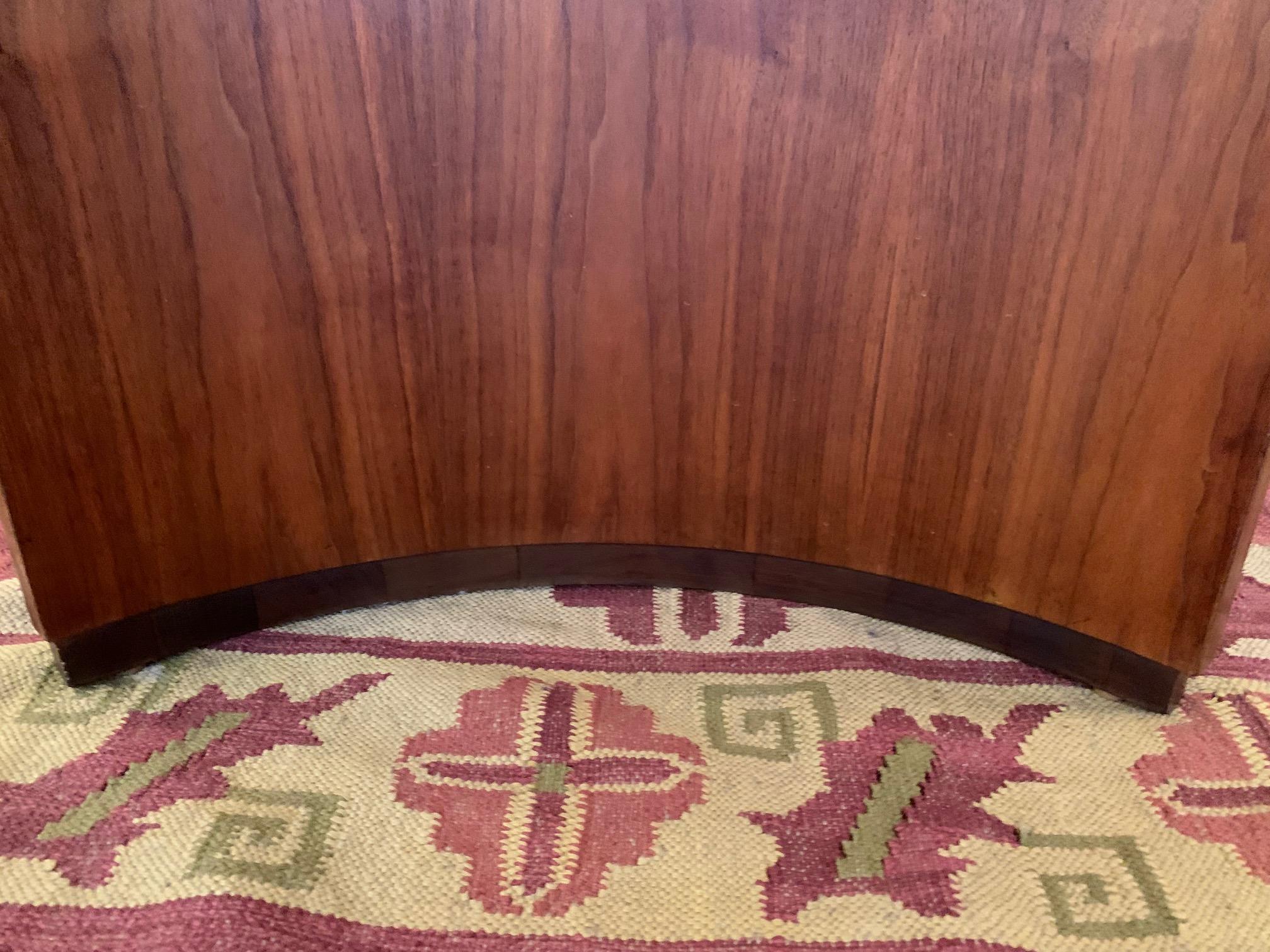 Super Sophisticated Very Large Mid-Century Modern Sleek Walnut Dining Table 6