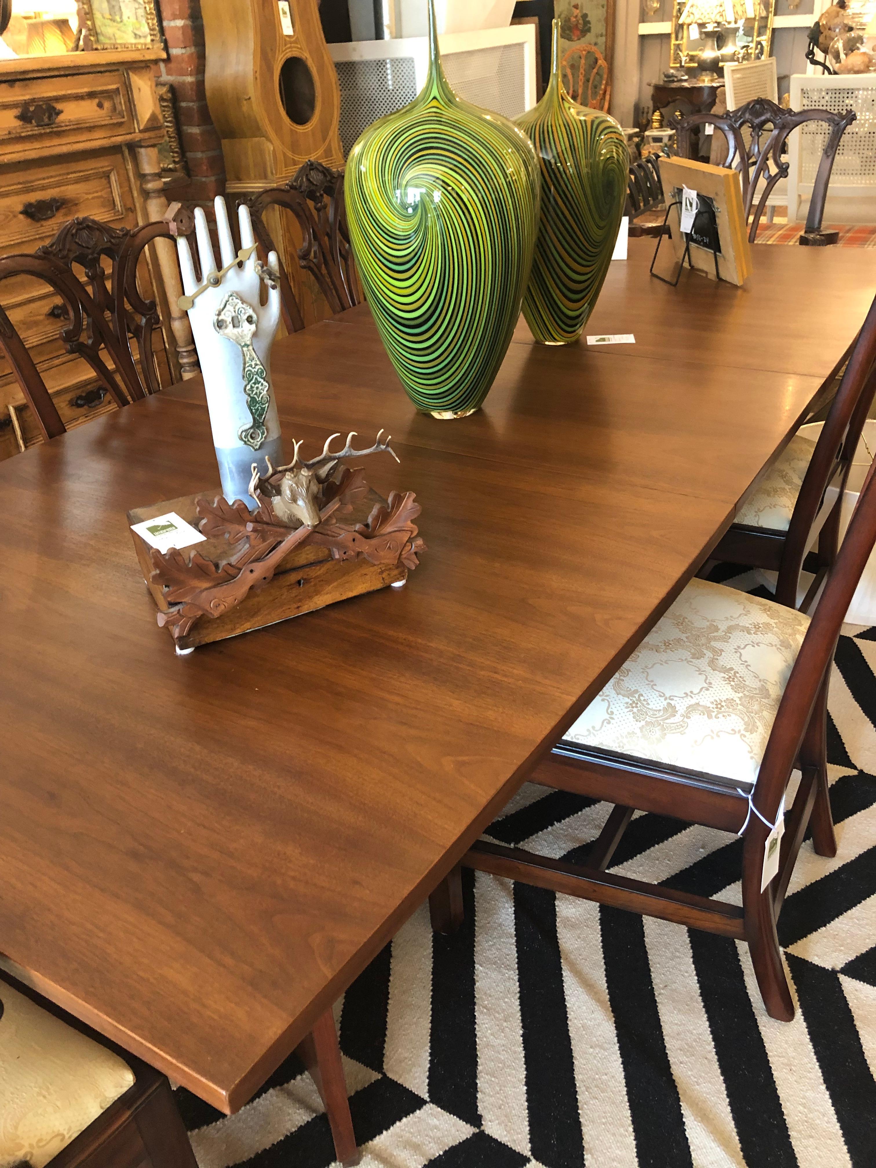 Super Sophisticated Very Large Mid-Century Modern Sleek Walnut Dining Table 8