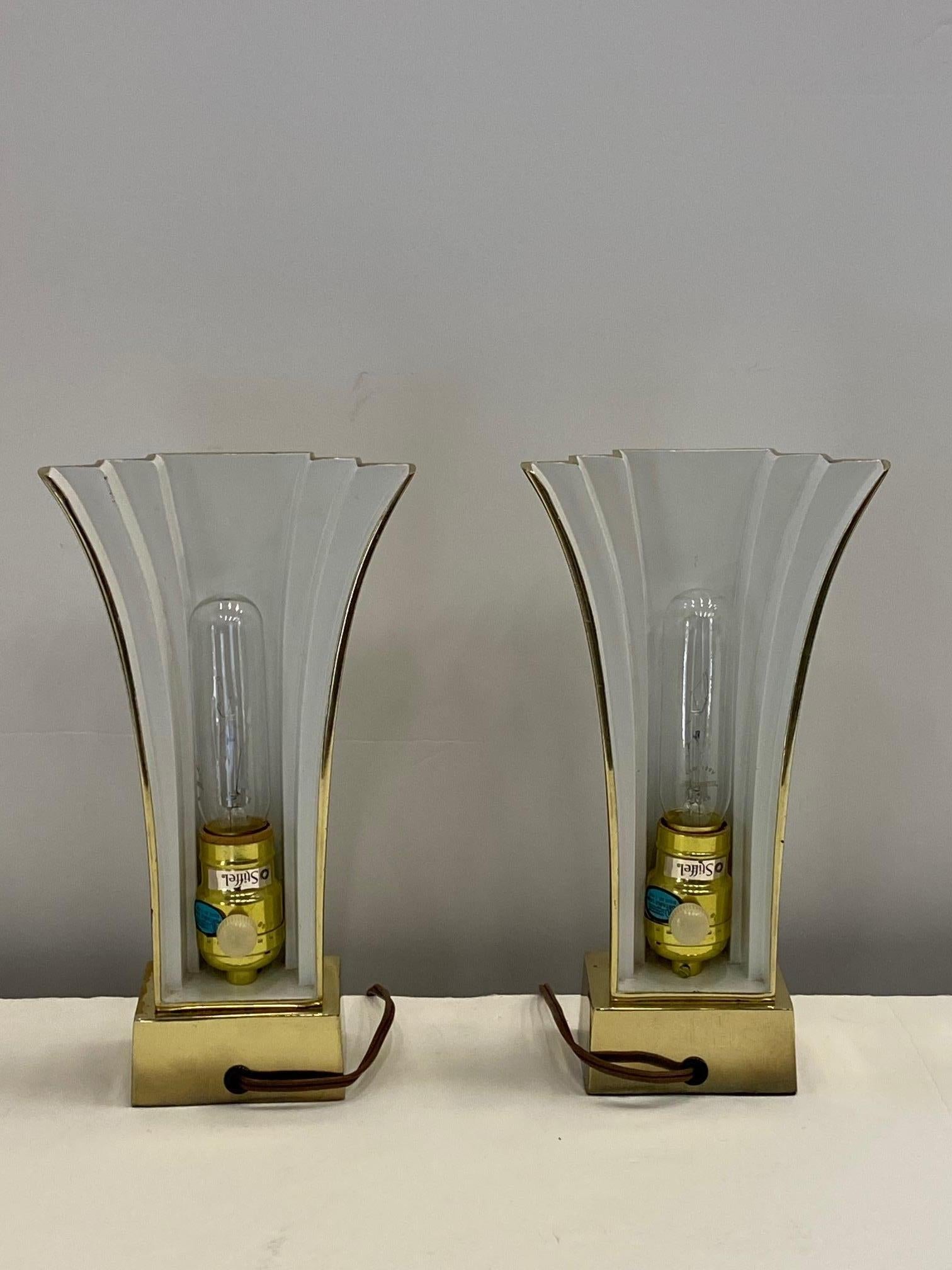 Late 20th Century Super Stylish Pair of Mid Century Art Deco Brass Table Lamps by Stiffel