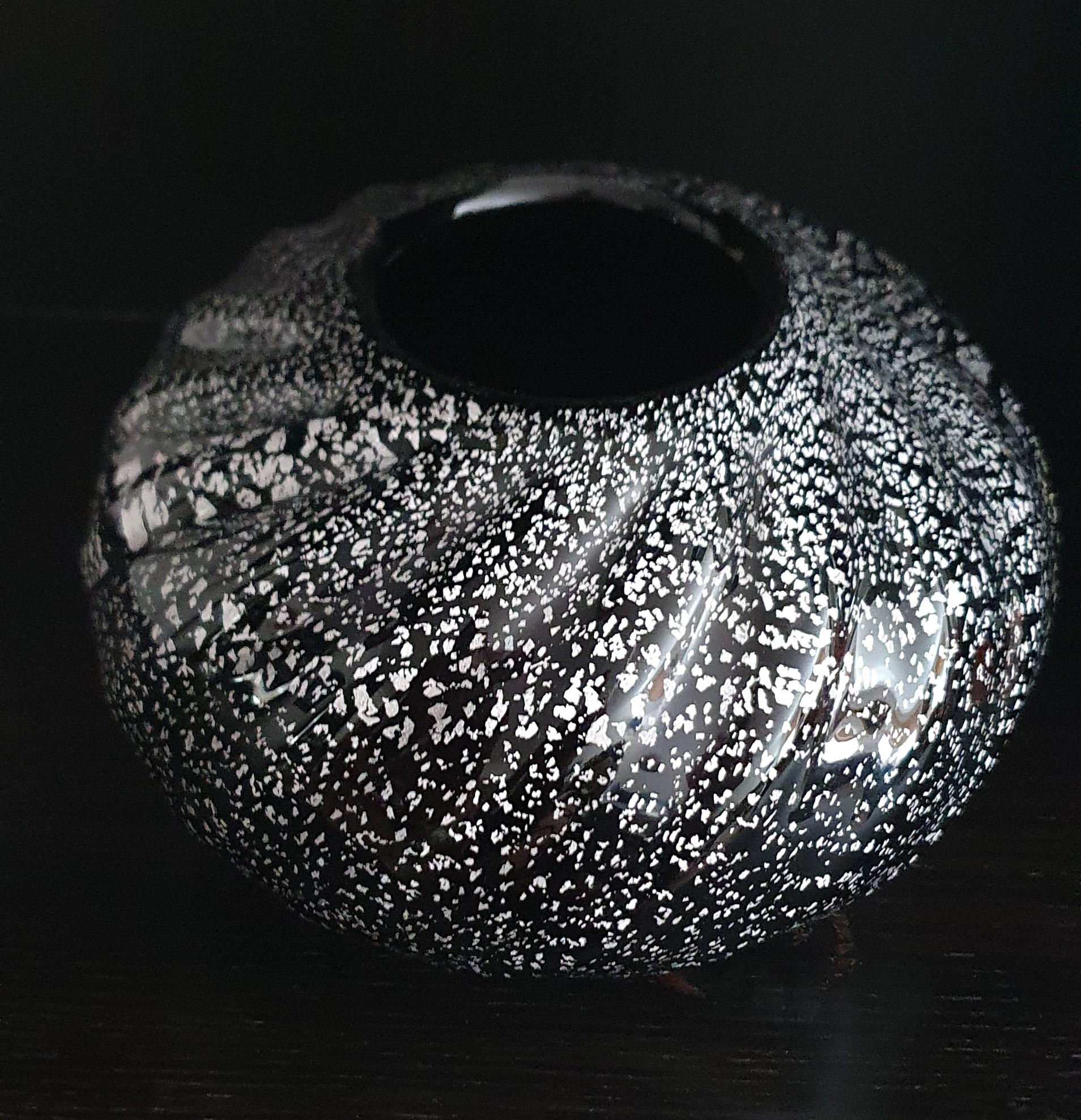 Vaso in vetro di Murano super spesso di Mazzuccato Murano, nero trasparente e foglia d'argento in vendita 4