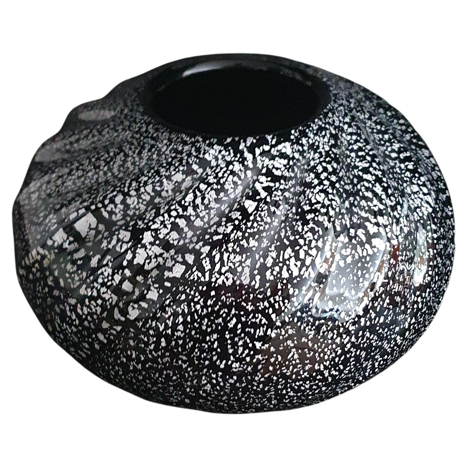 Vaso in vetro di Murano super spesso di Mazzuccato Murano, nero trasparente e foglia d'argento in vendita